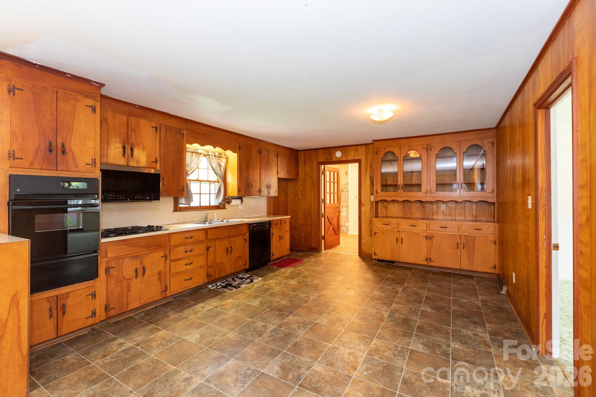 208 Victoria Circle — Kings Mountain
