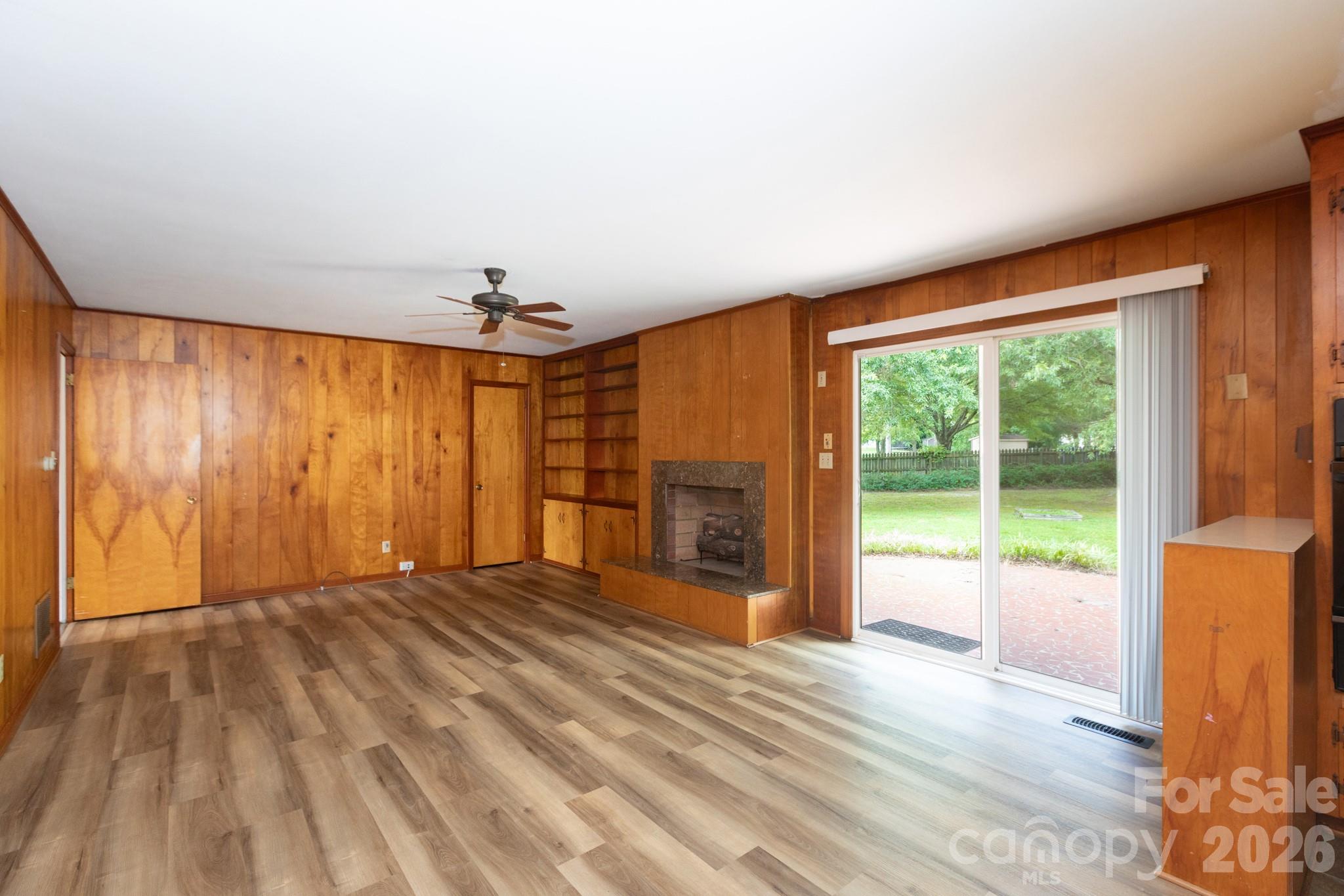 208 Victoria Circle — Kings Mountain