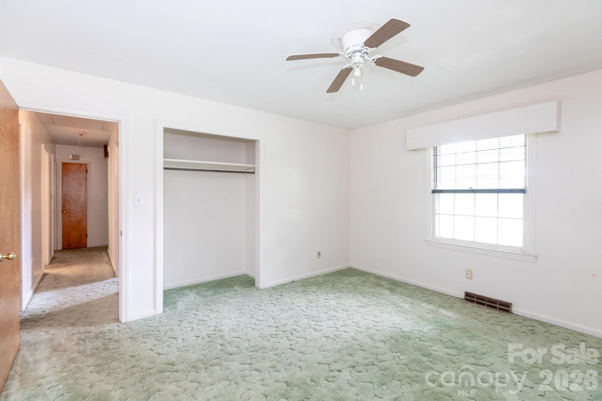208 Victoria Circle — Kings Mountain