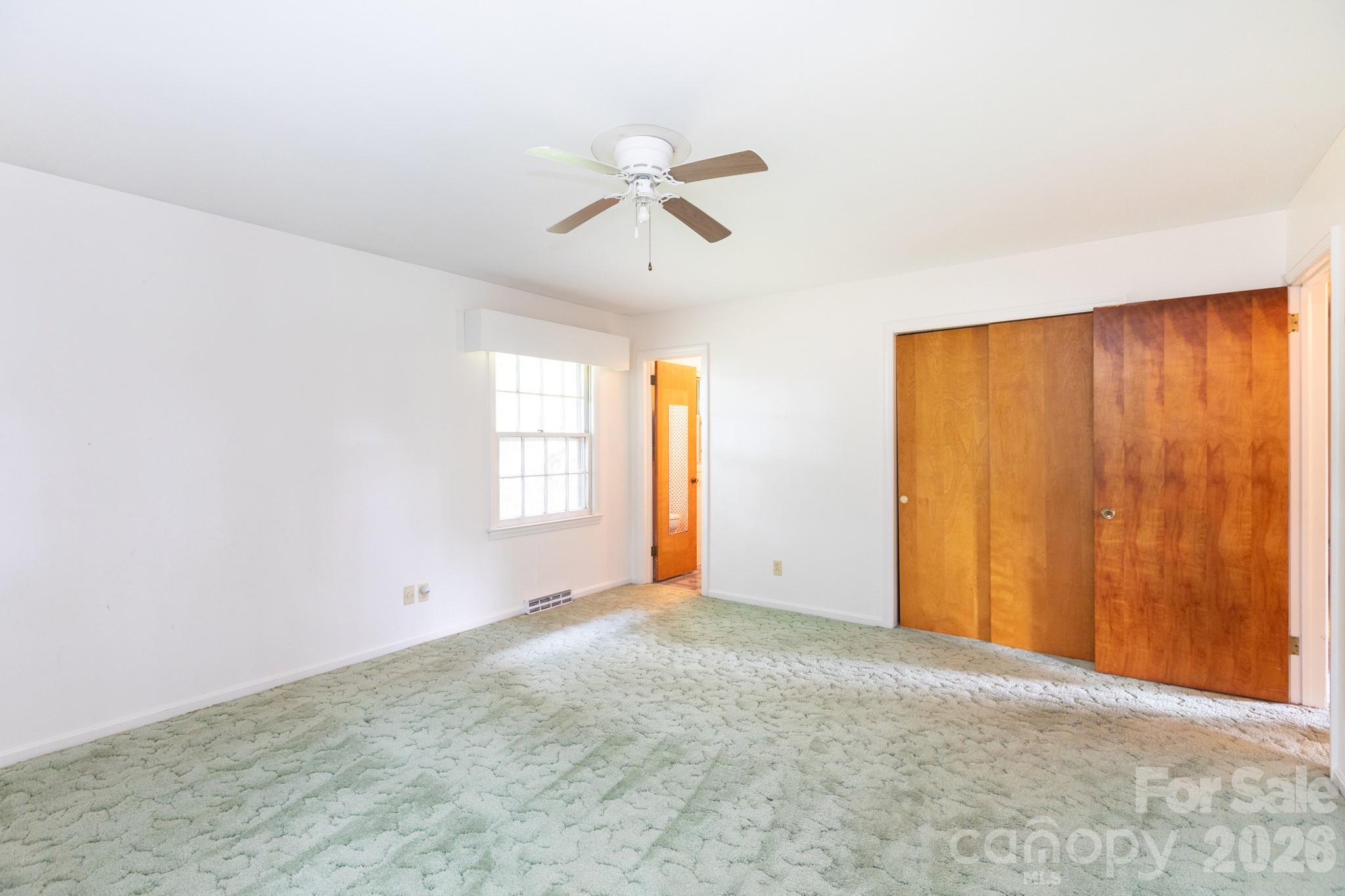 208 Victoria Circle — Kings Mountain