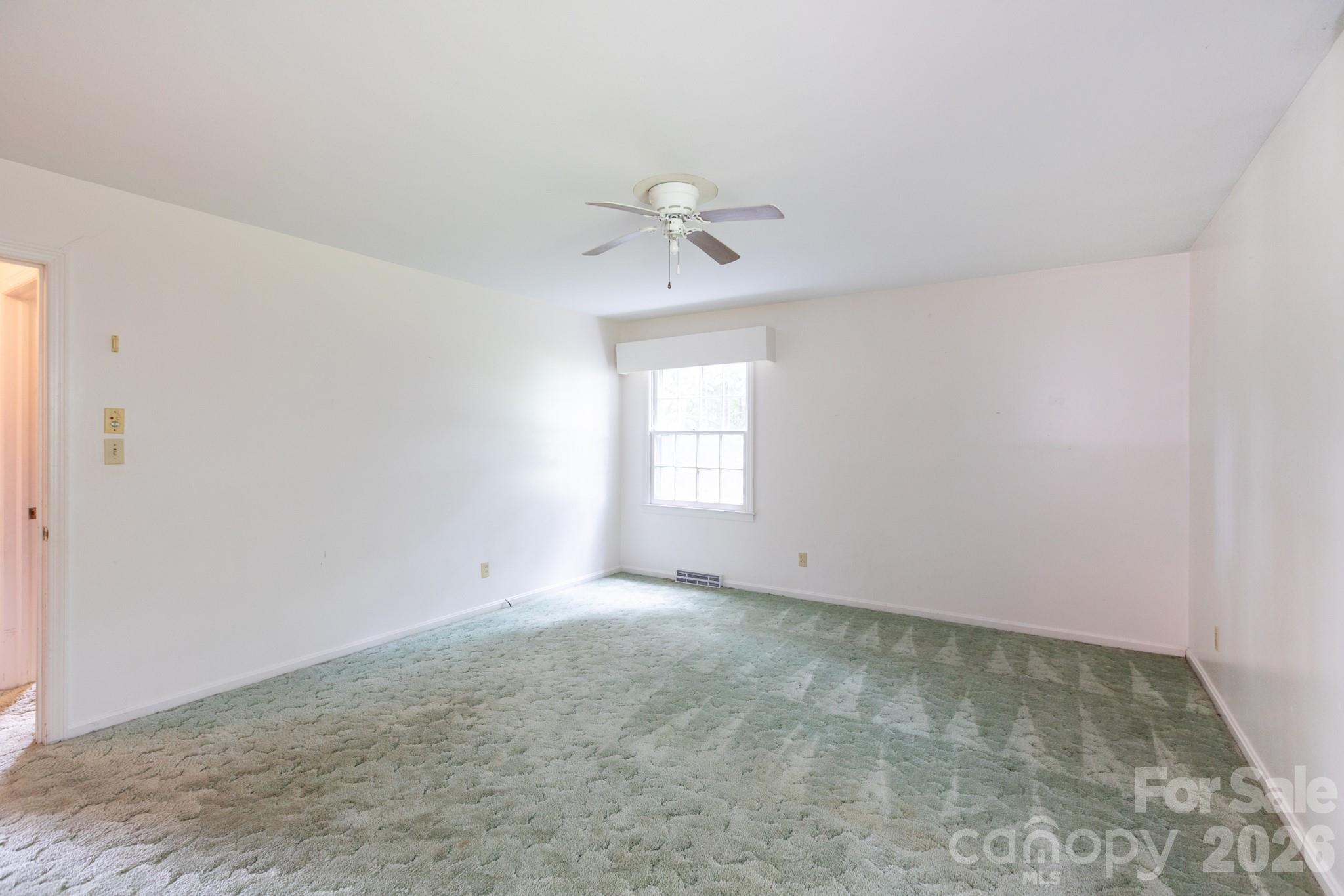 208 Victoria Circle — Kings Mountain