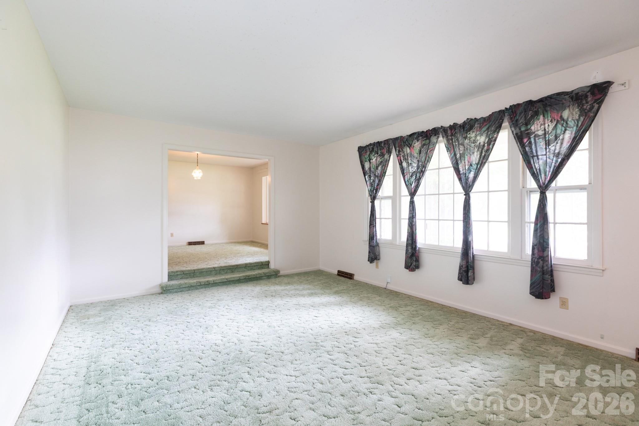 208 Victoria Circle — Kings Mountain