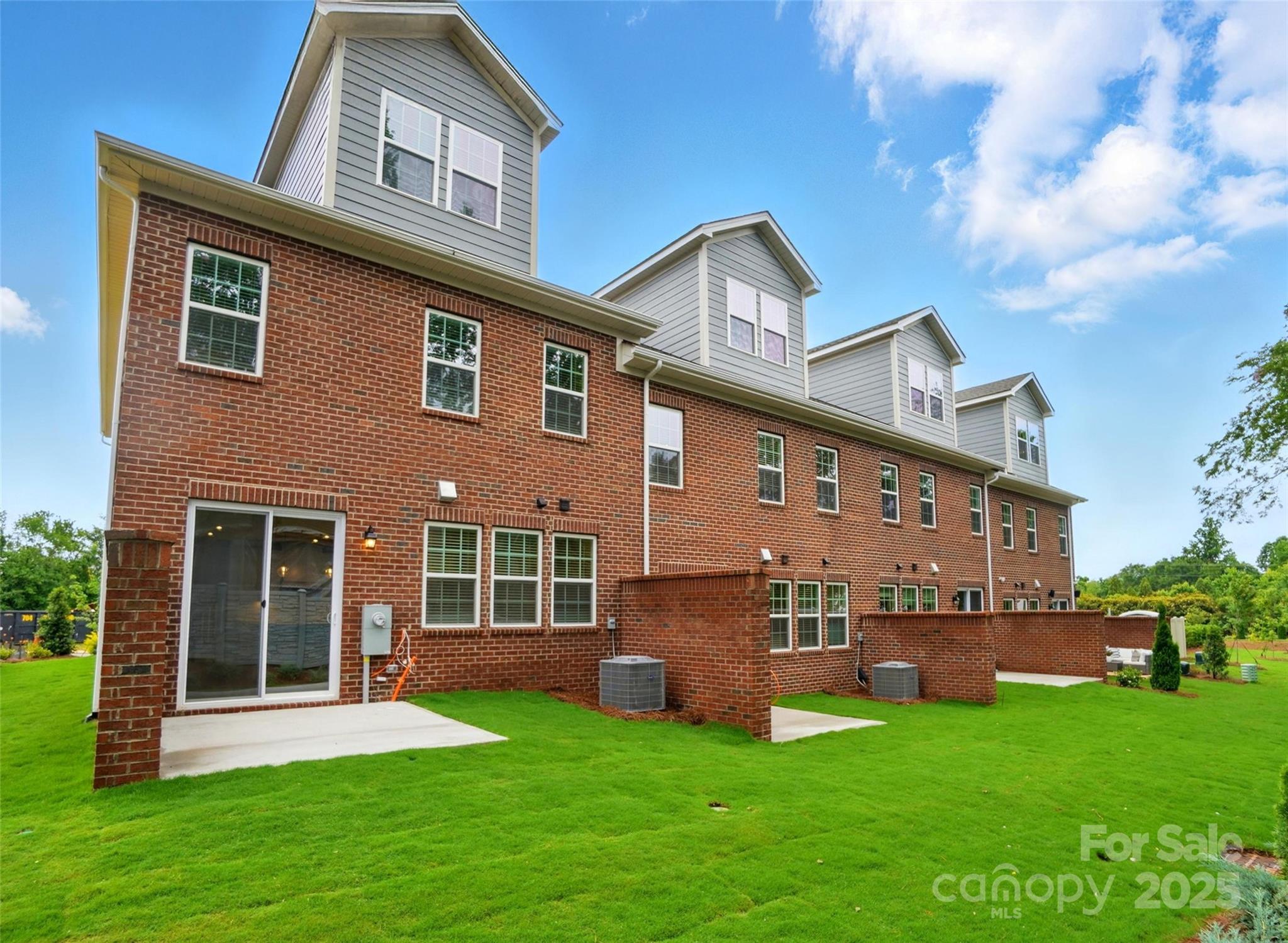 12119 Lavinia Lane — Charlotte