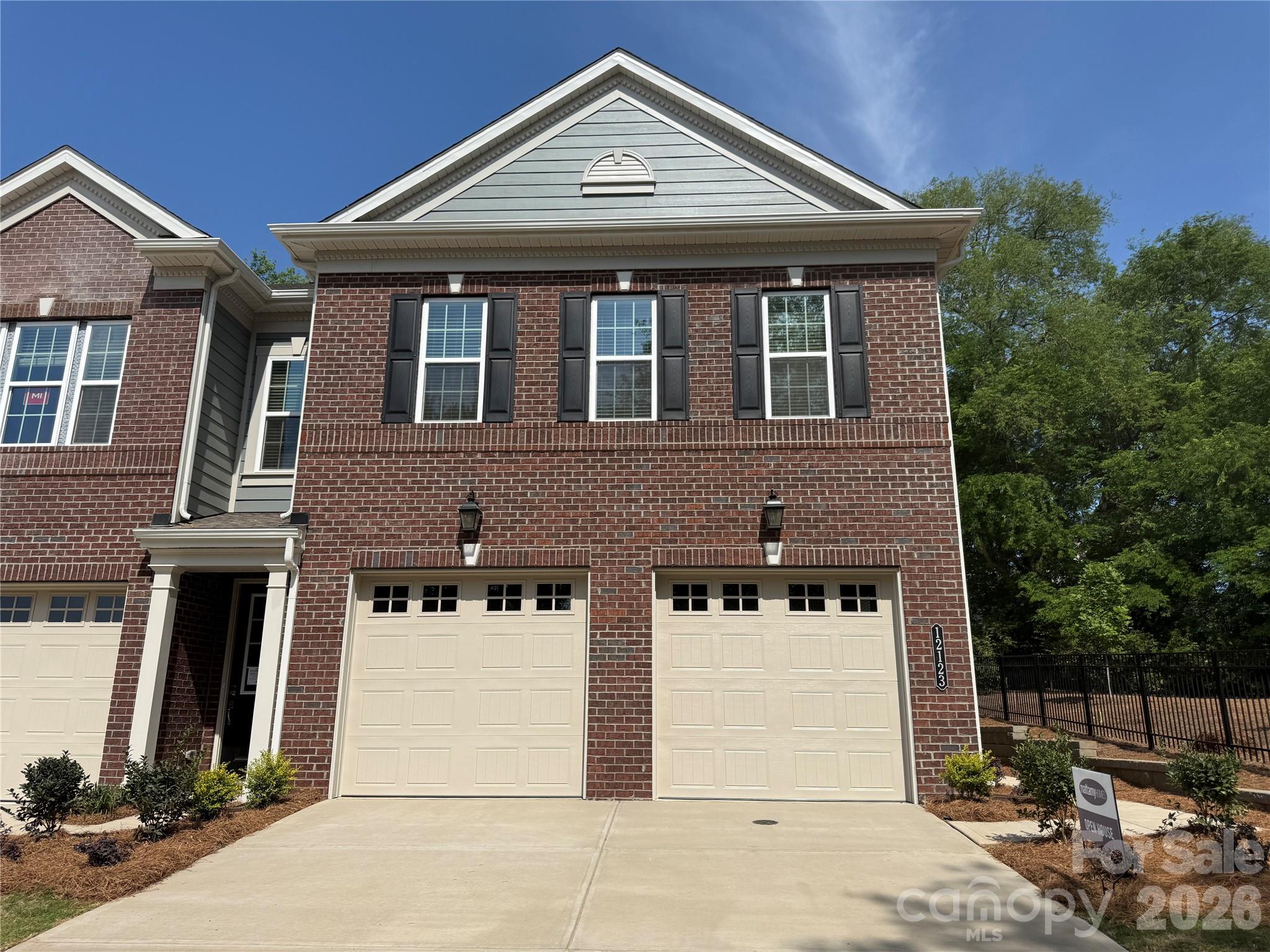 12123 Lavinia Lane — Charlotte