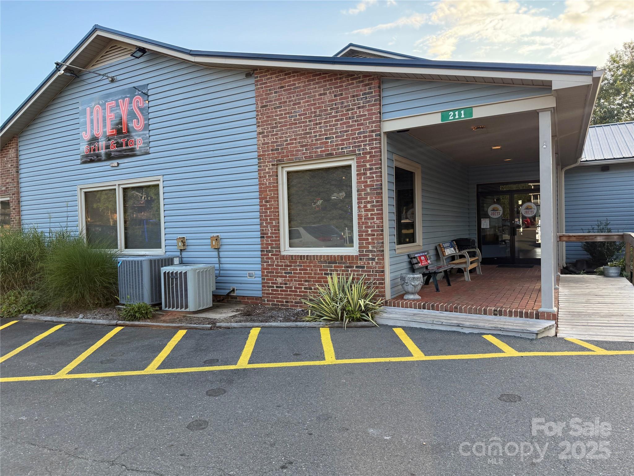 111 Club House Drive #236 — New London