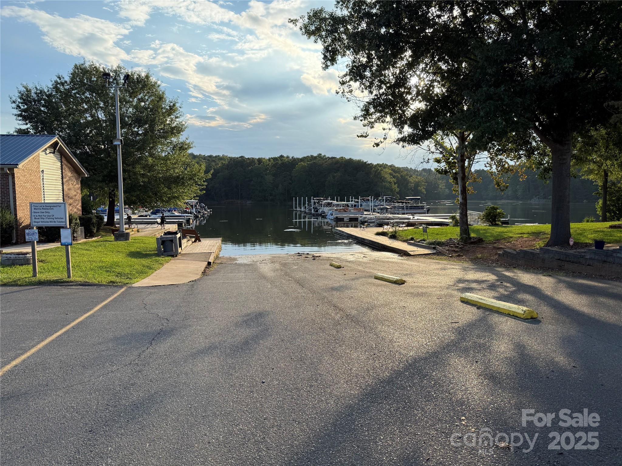 111 Club House Drive #236 — New London