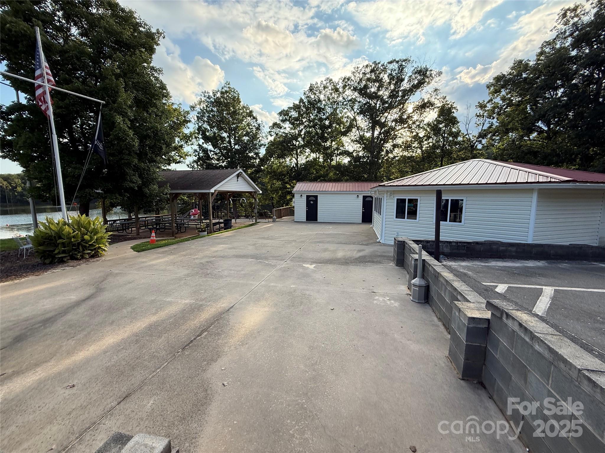 111 Club House Drive #236 — New London
