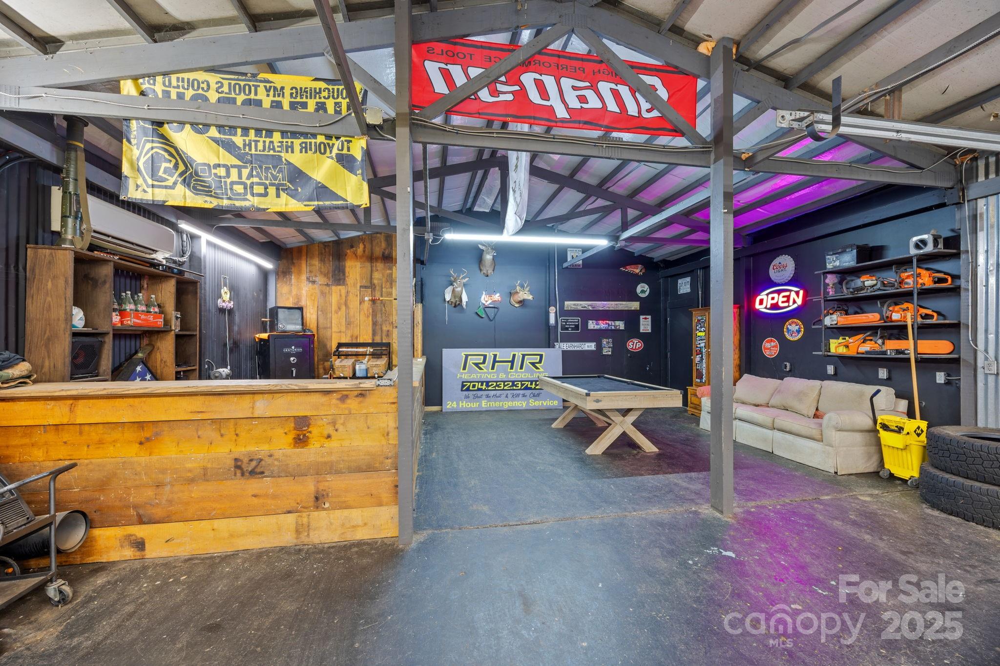 8900 Old Concord Road — Salisbury
