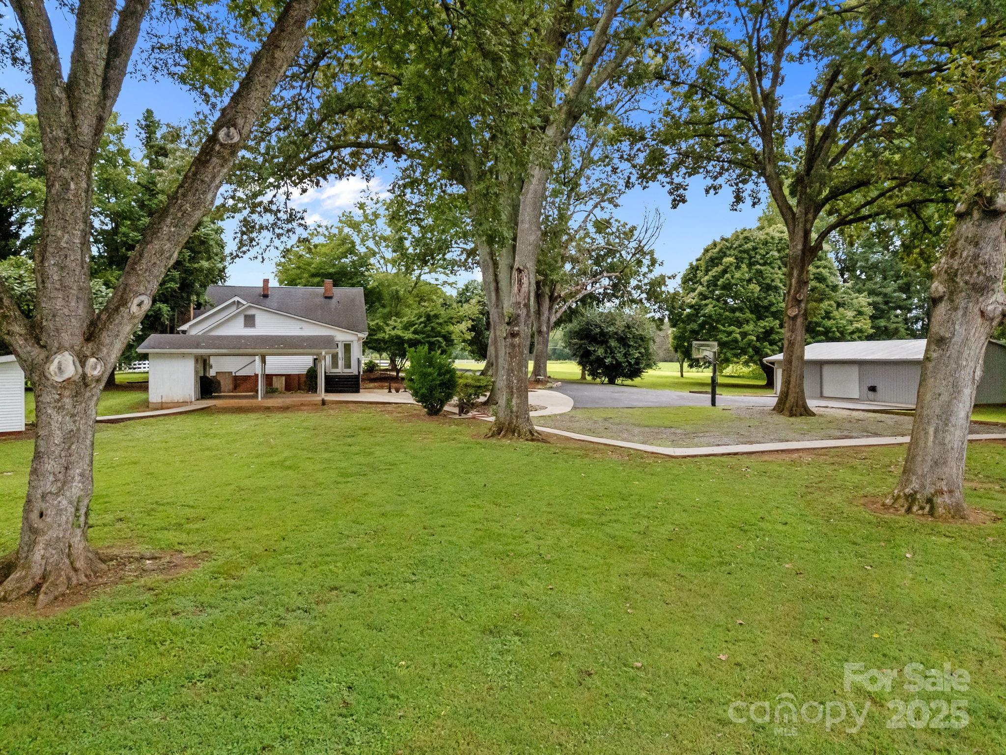 8900 Old Concord Road — Salisbury