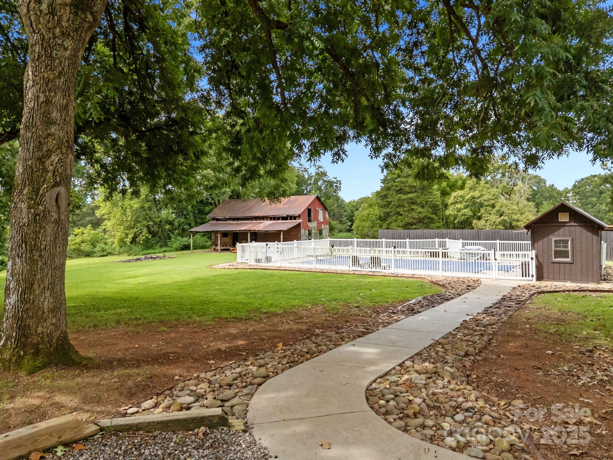 8900 Old Concord Road — Salisbury
