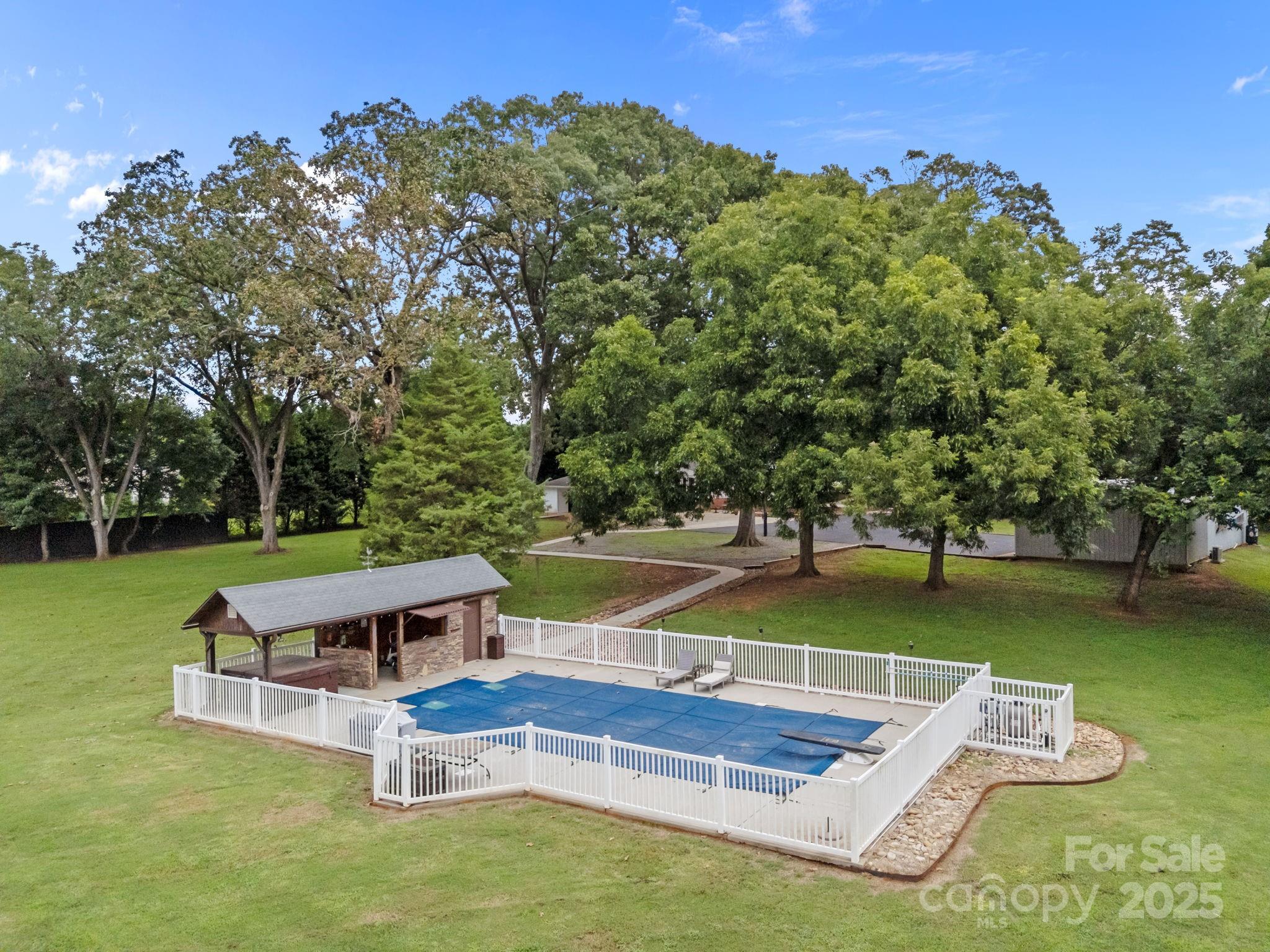 8900 Old Concord Road — Salisbury