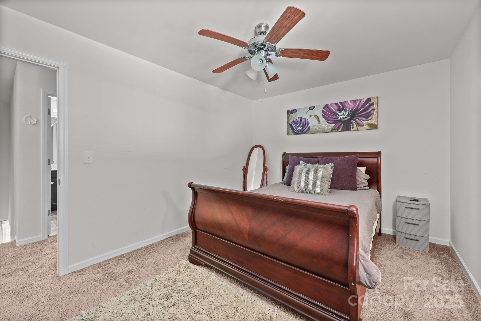 5433 Tumbling Brook Lane — Charlotte