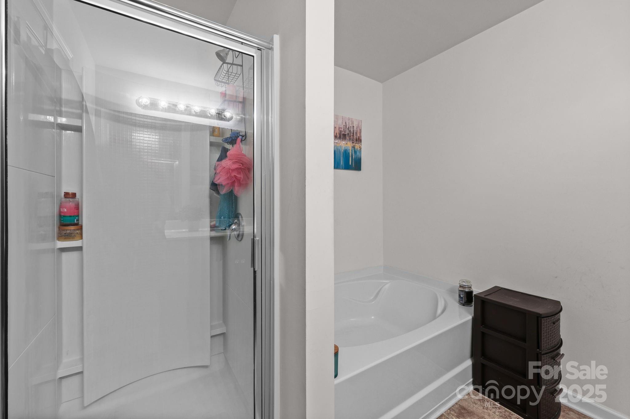 5433 Tumbling Brook Lane — Charlotte