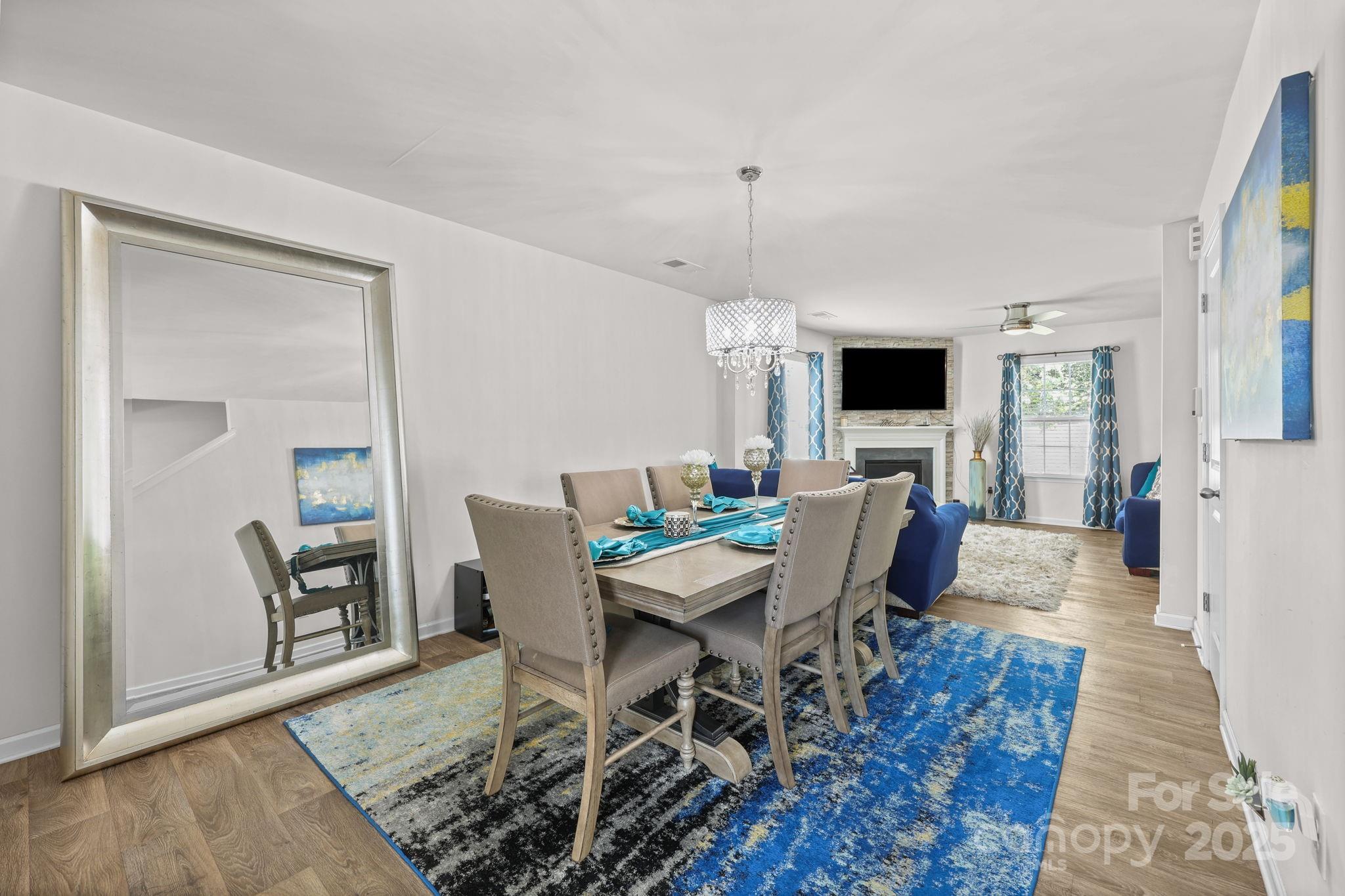 5433 Tumbling Brook Lane — Charlotte