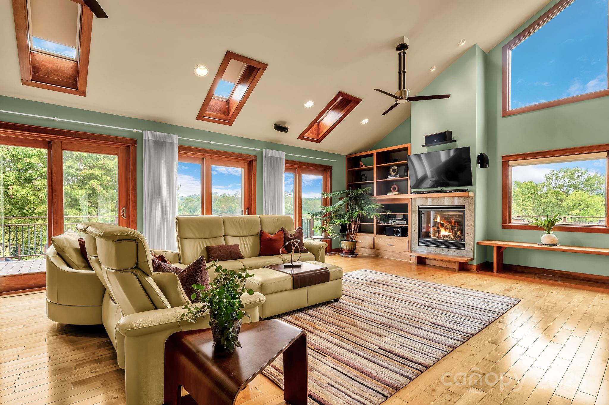 3319 Bull Creek Road — Marshall