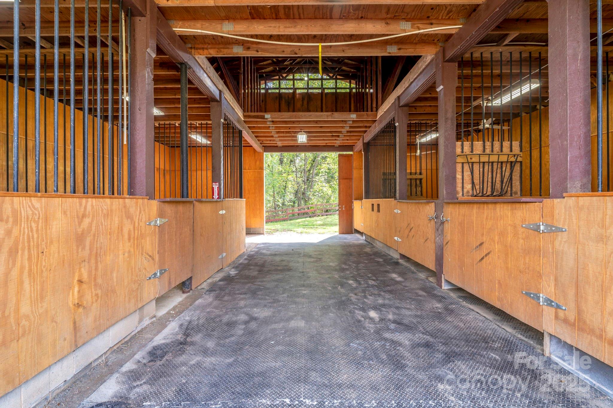 3319 Bull Creek Road — Marshall