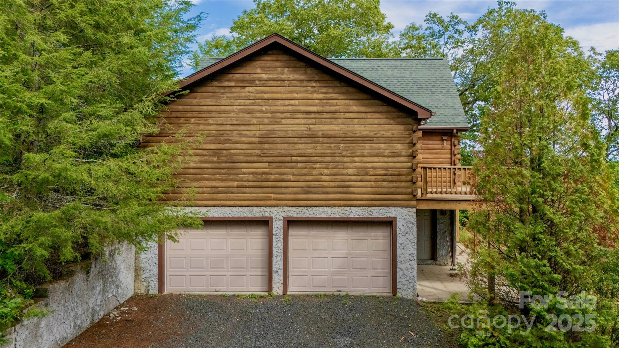807 Pine Tree Road — Spruce Pine