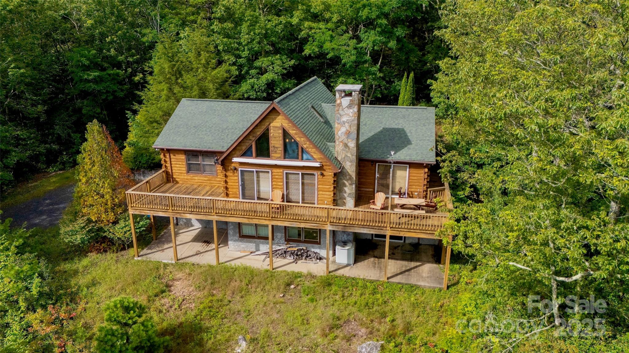 807 Pine Tree Road — Spruce Pine