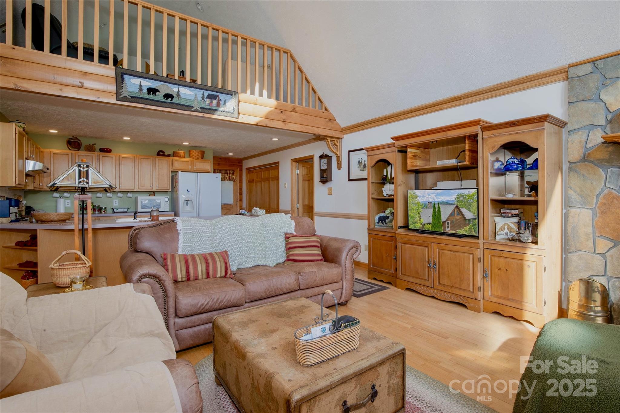 807 Pine Tree Road — Spruce Pine