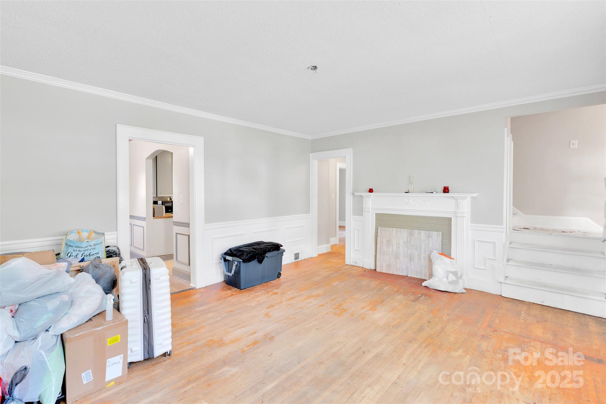 409 Gold Street — Shelby