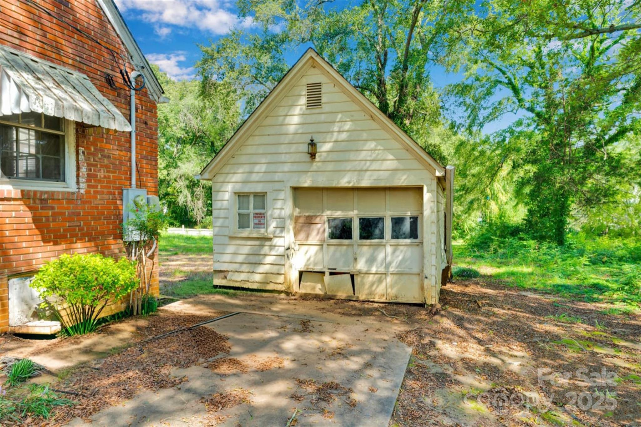 409 Gold Street — Shelby