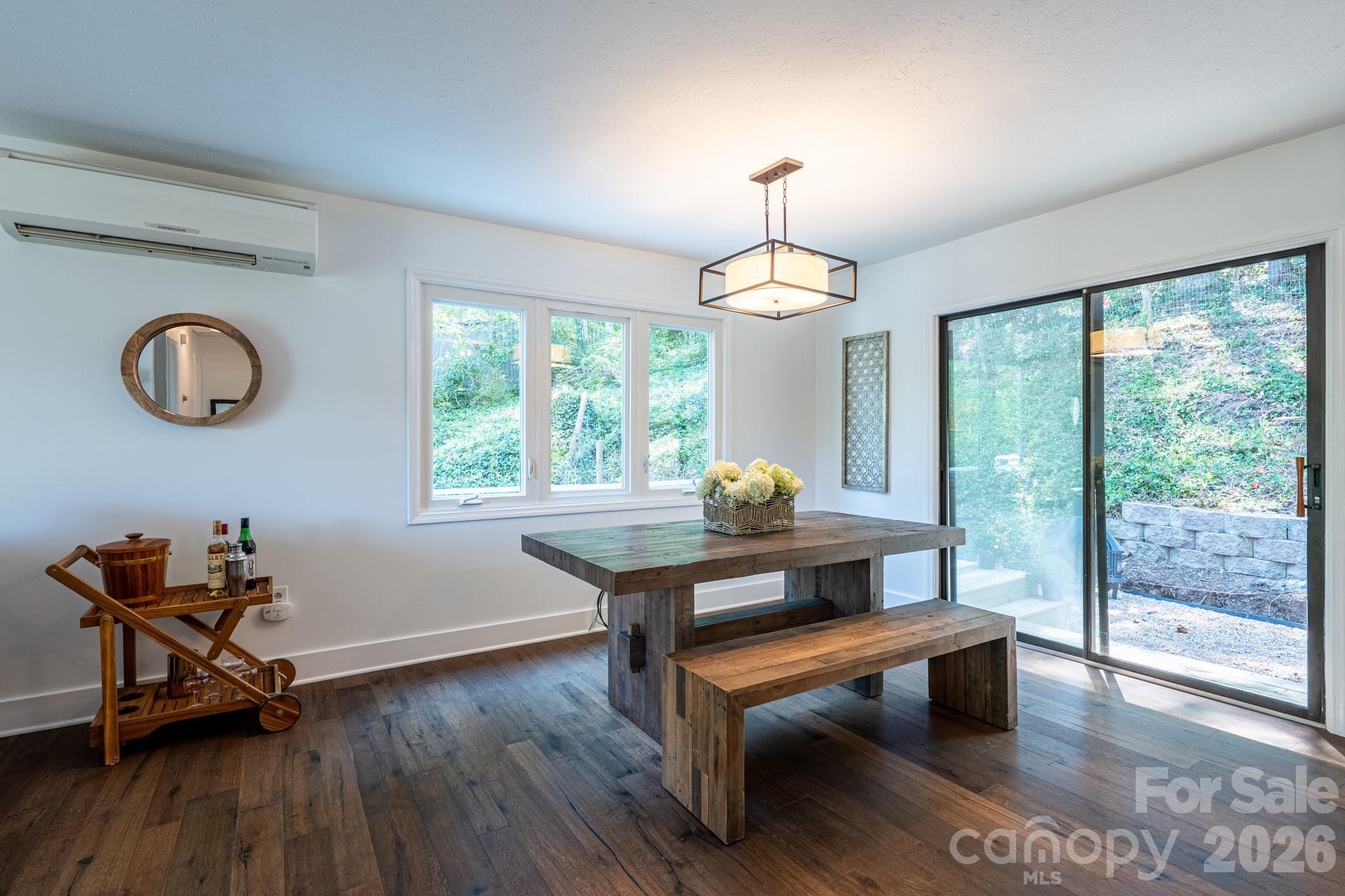 50 Springwood Drive — Asheville