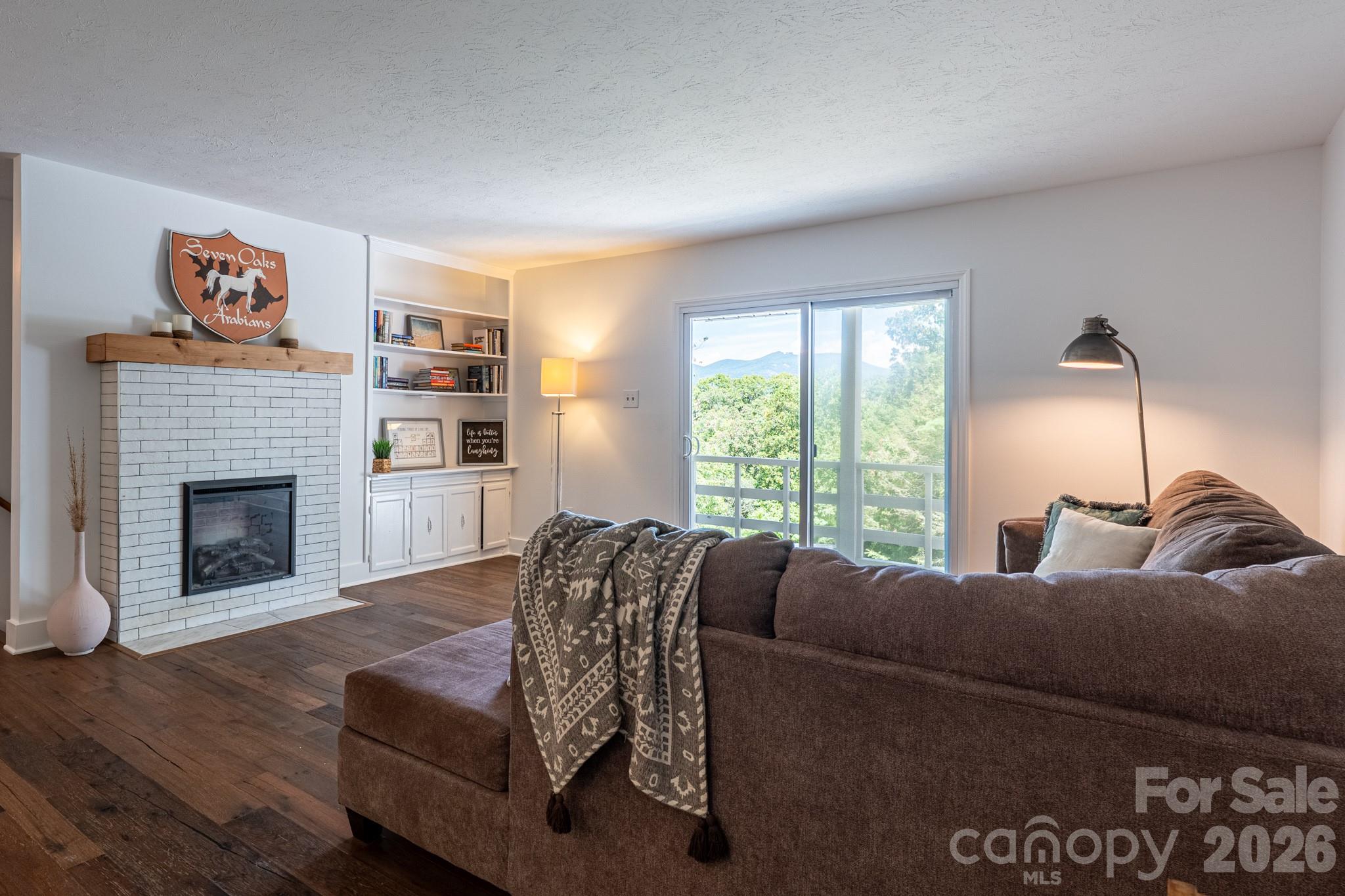 50 Springwood Drive — Asheville