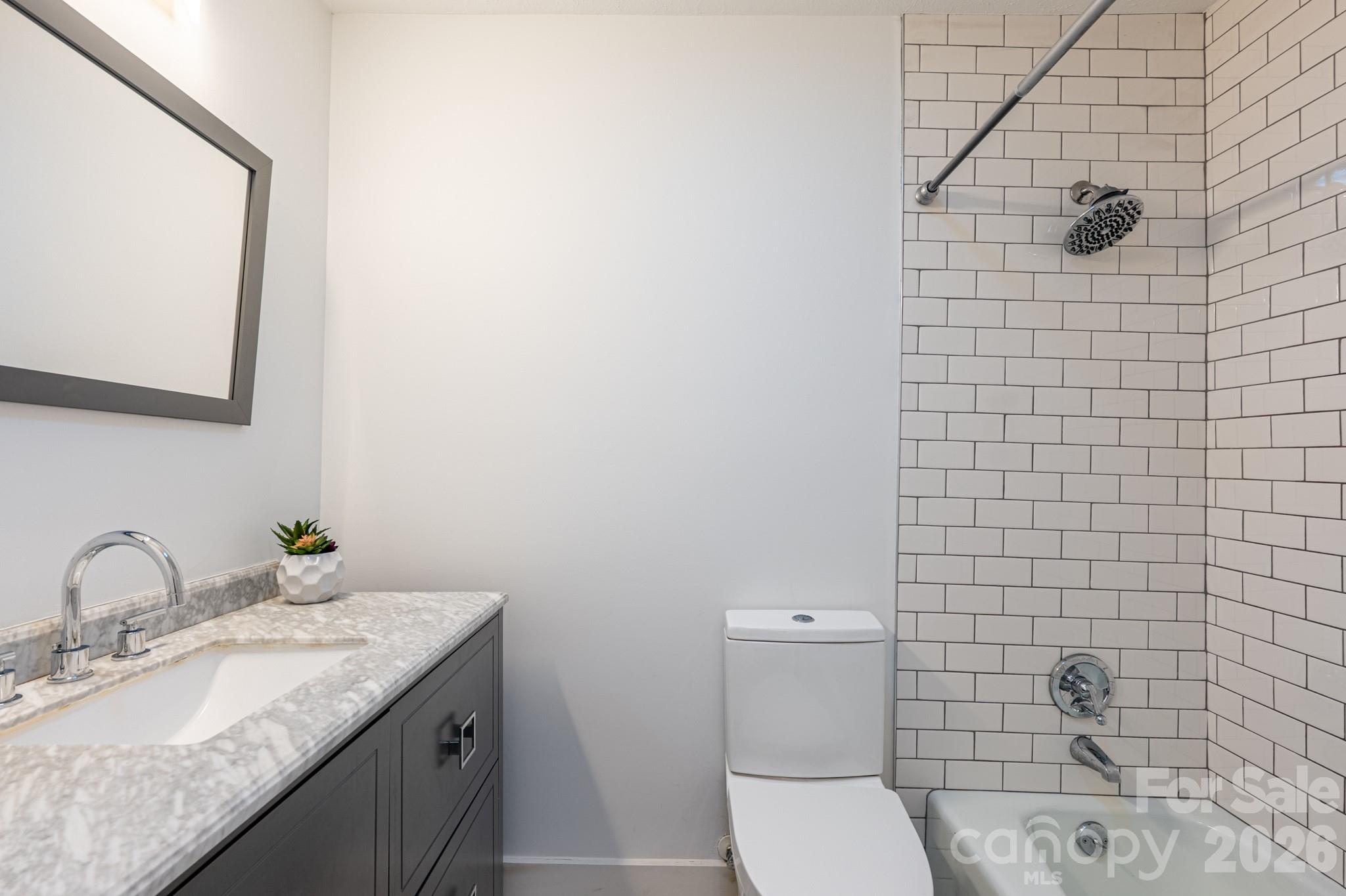 50 Springwood Drive — Asheville