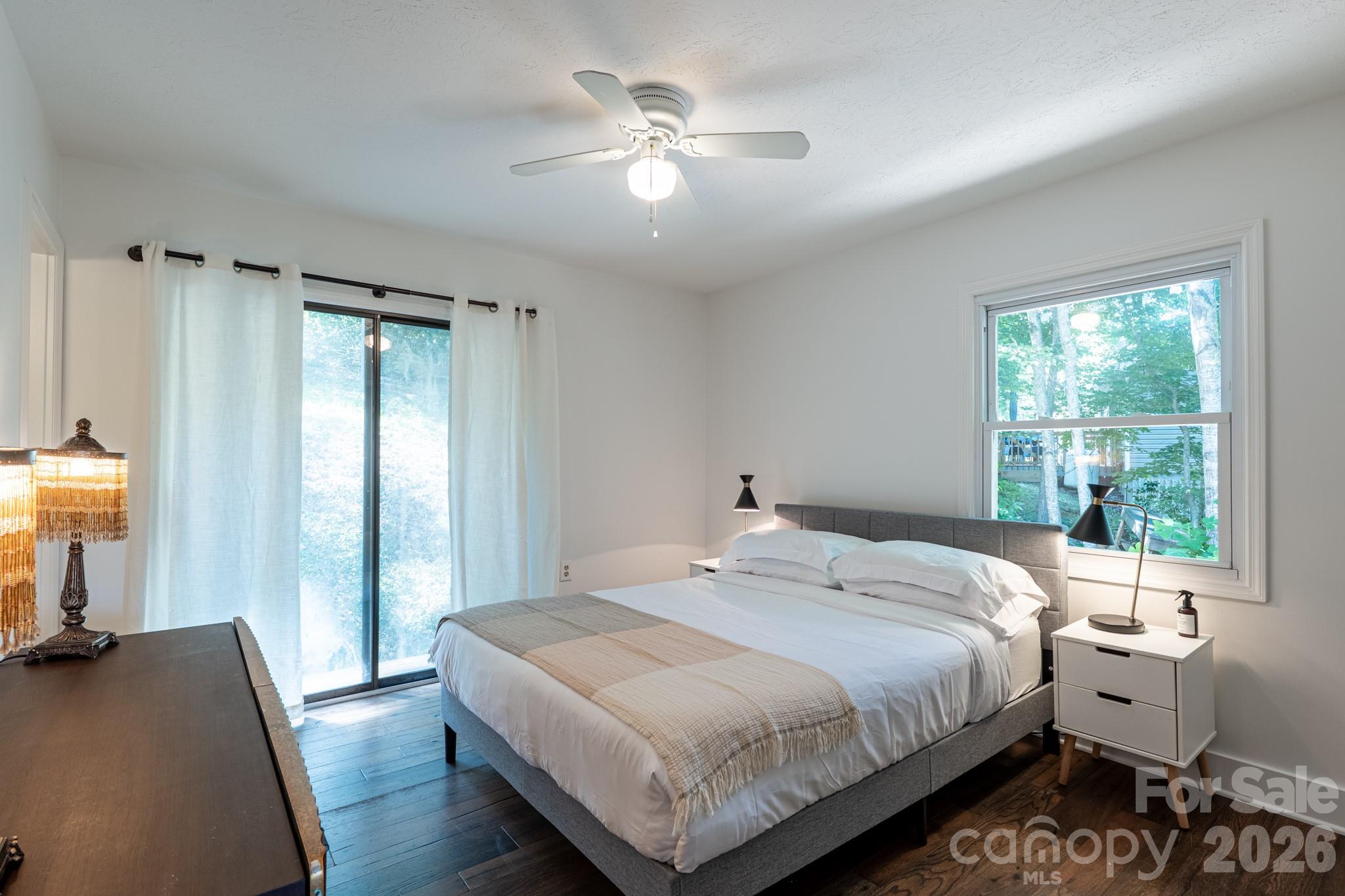 50 Springwood Drive — Asheville