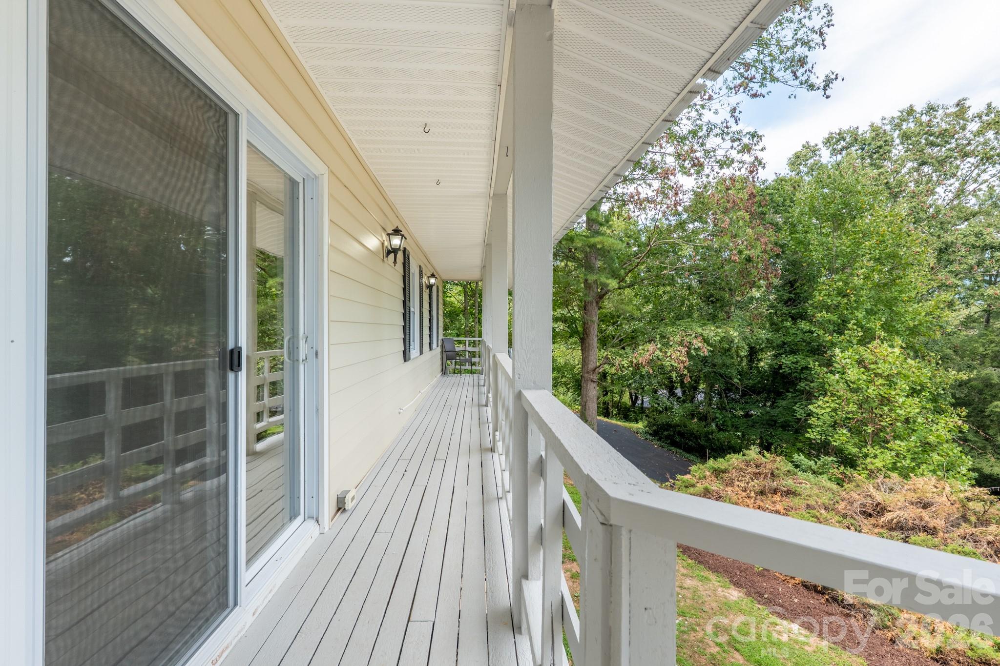 50 Springwood Drive — Asheville