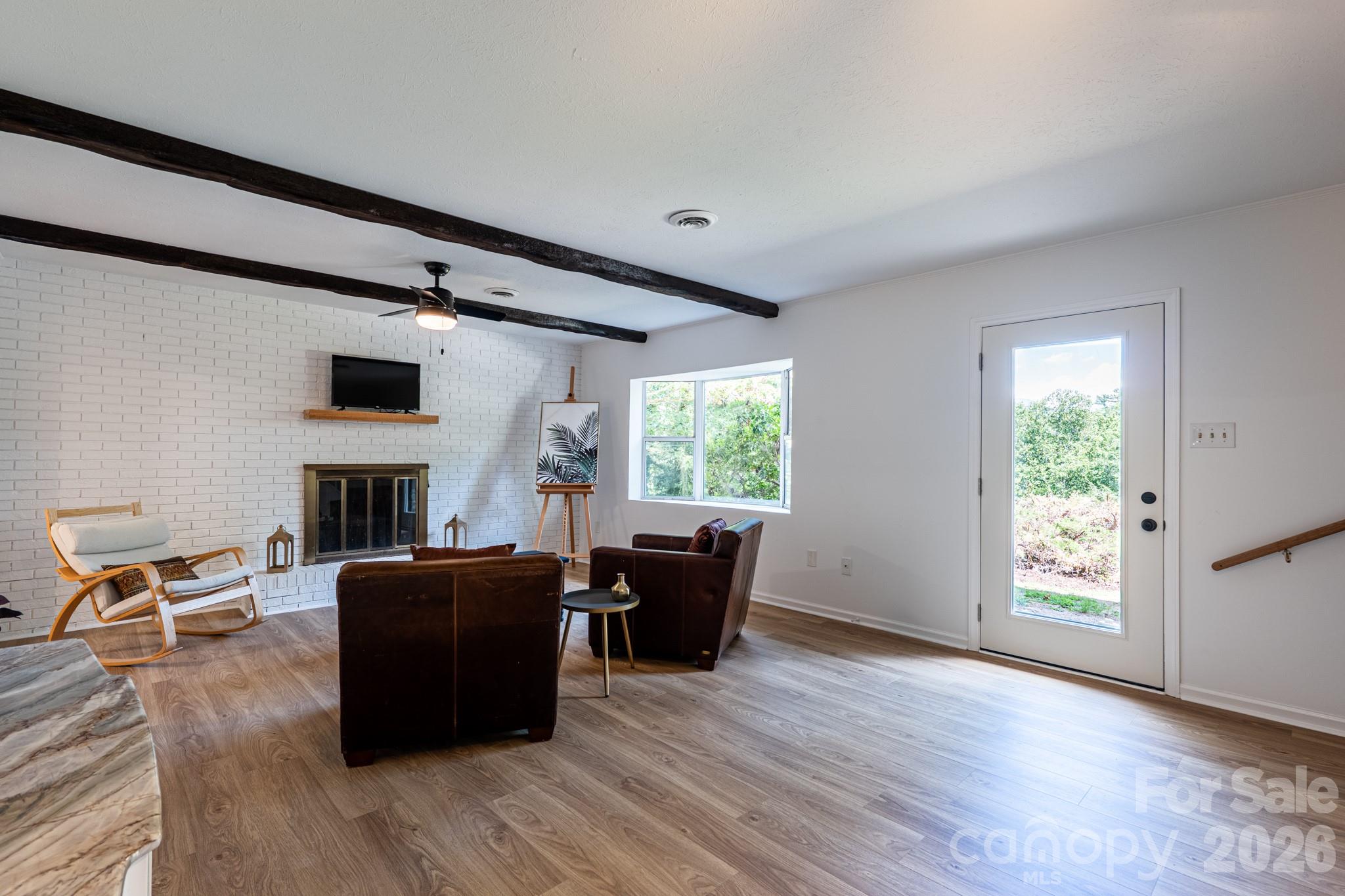 50 Springwood Drive — Asheville