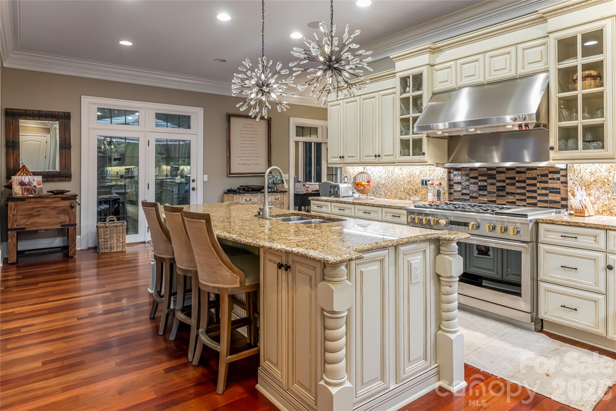 413 Barrington Drive — Asheville