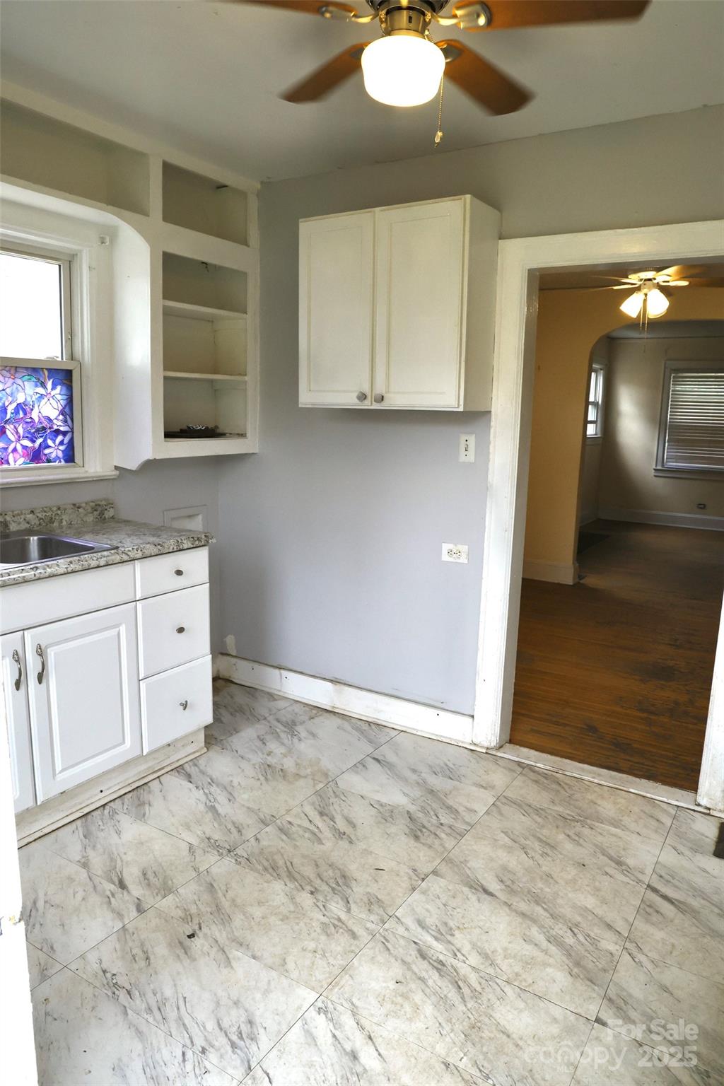 2629 Commonwealth Avenue — Charlotte