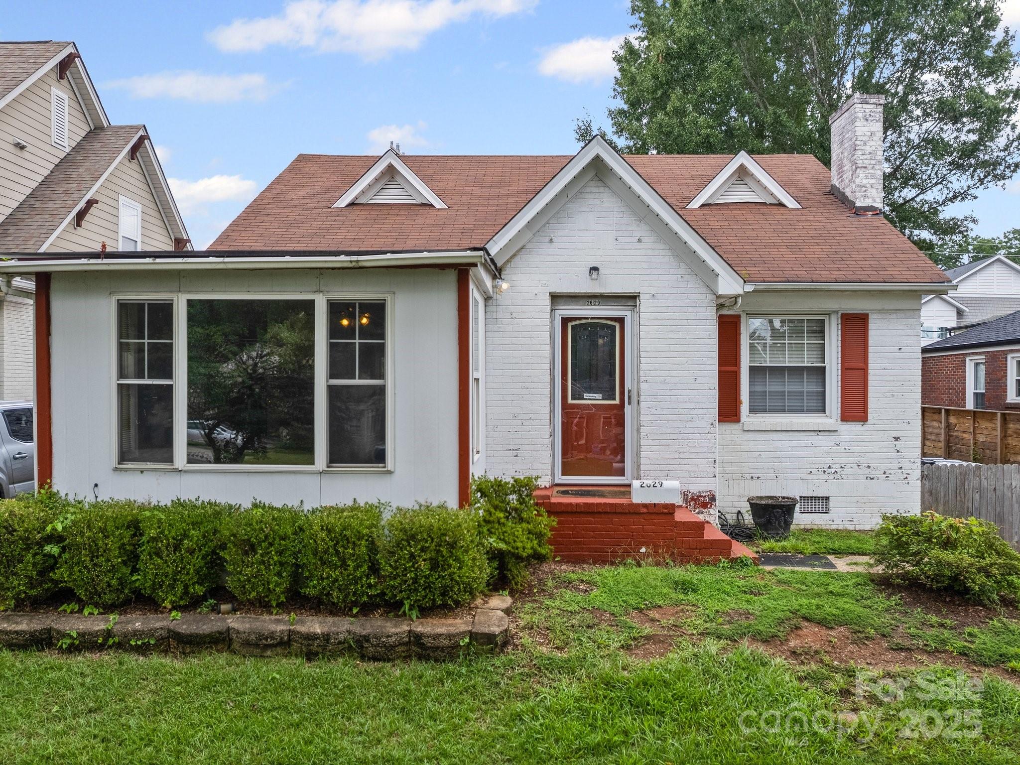 2629 Commonwealth Avenue — Charlotte