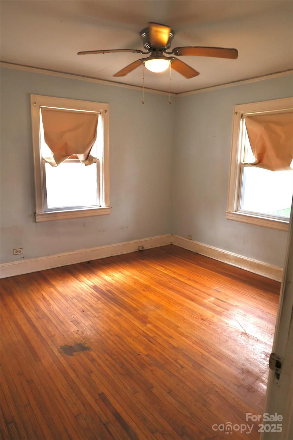 2629 Commonwealth Avenue — Charlotte