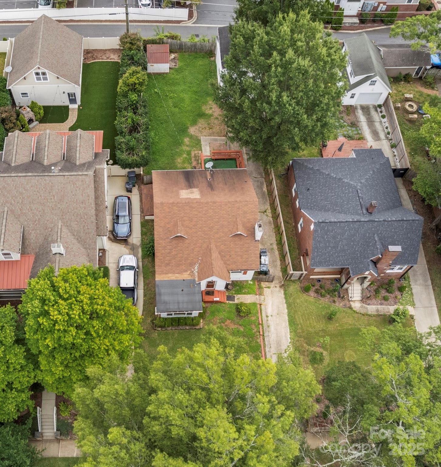 2629 Commonwealth Avenue — Charlotte
