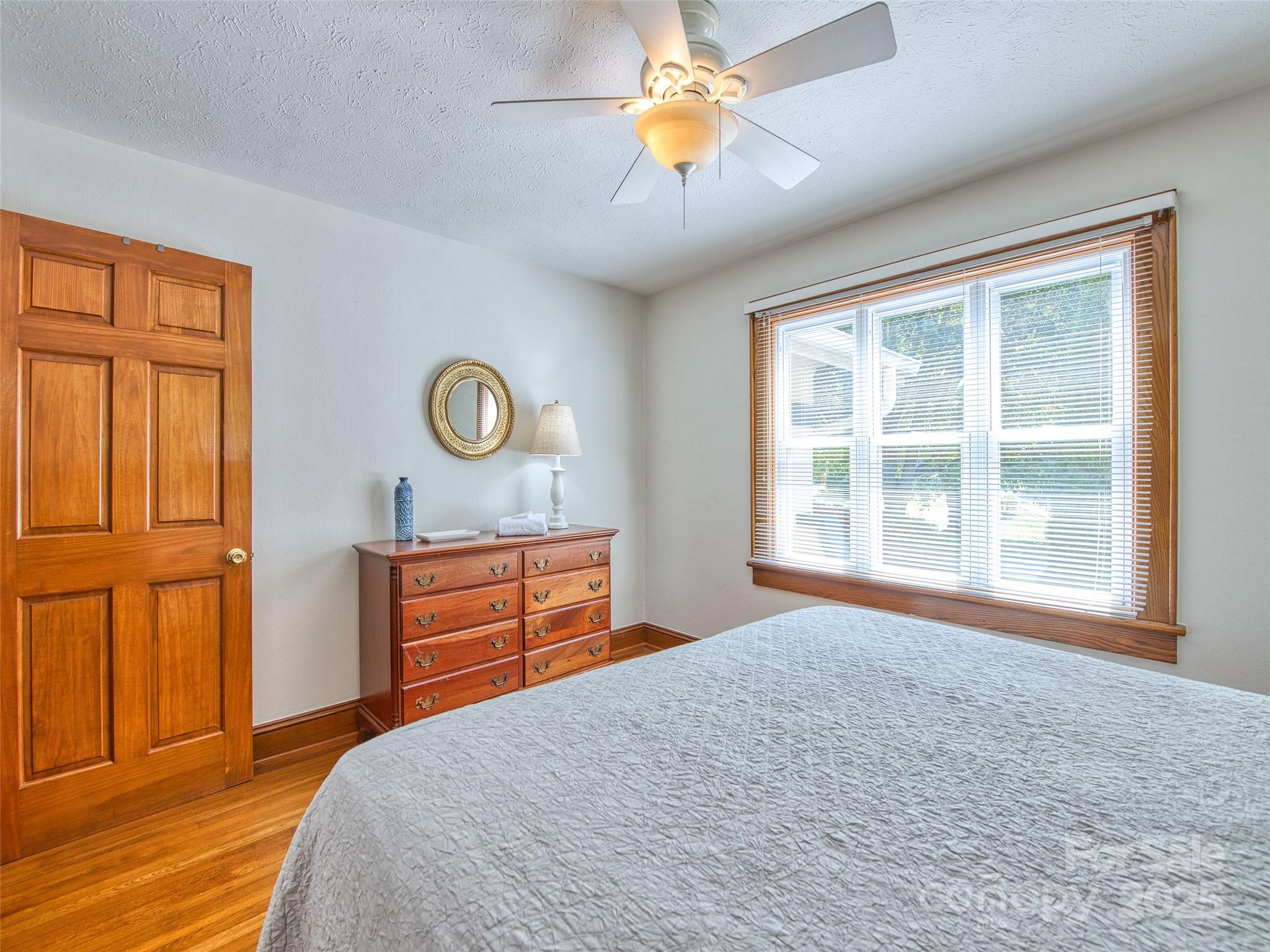 85 E Marshall Street — Waynesville