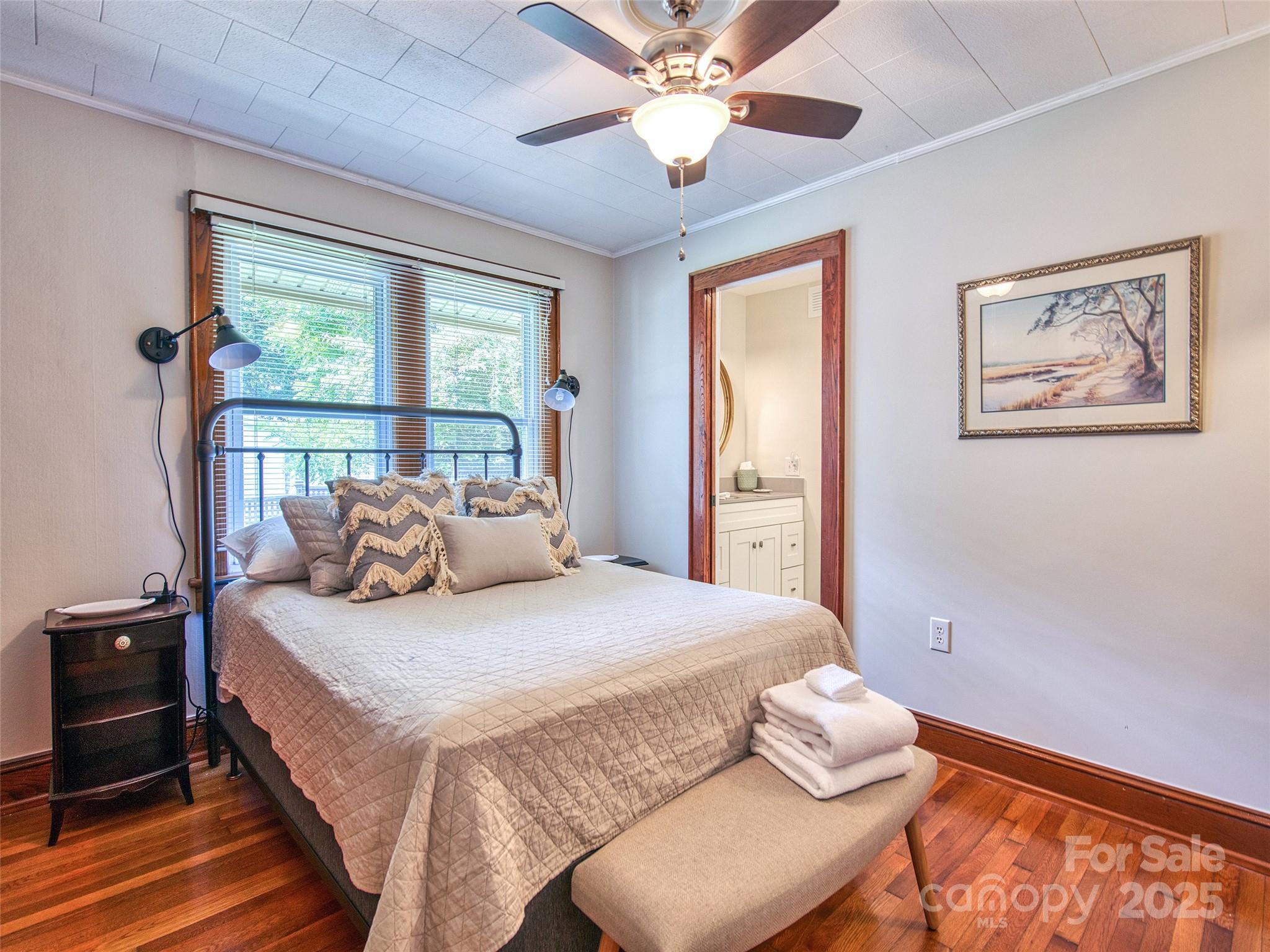85 E Marshall Street — Waynesville