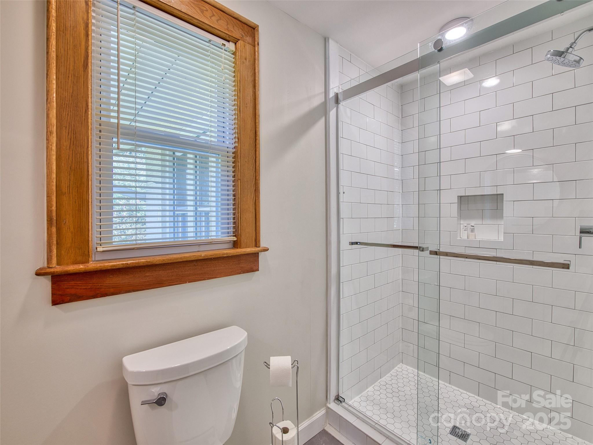 85 E Marshall Street — Waynesville
