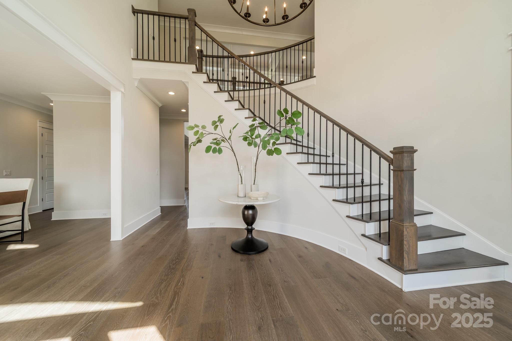 8102 Rolling Fields Road — Charlotte