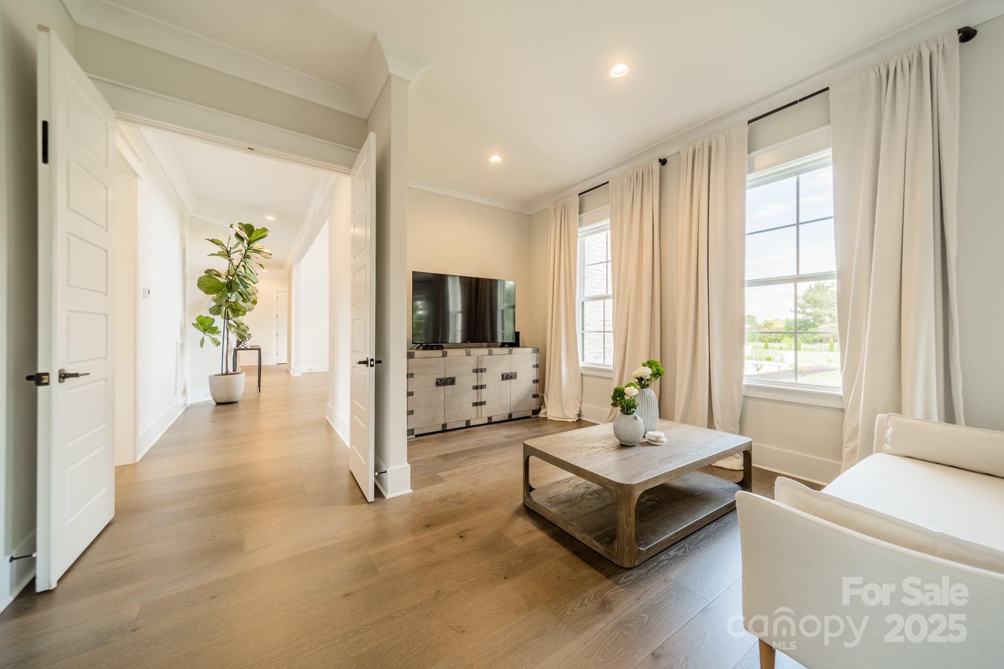 8102 Rolling Fields Road — Charlotte