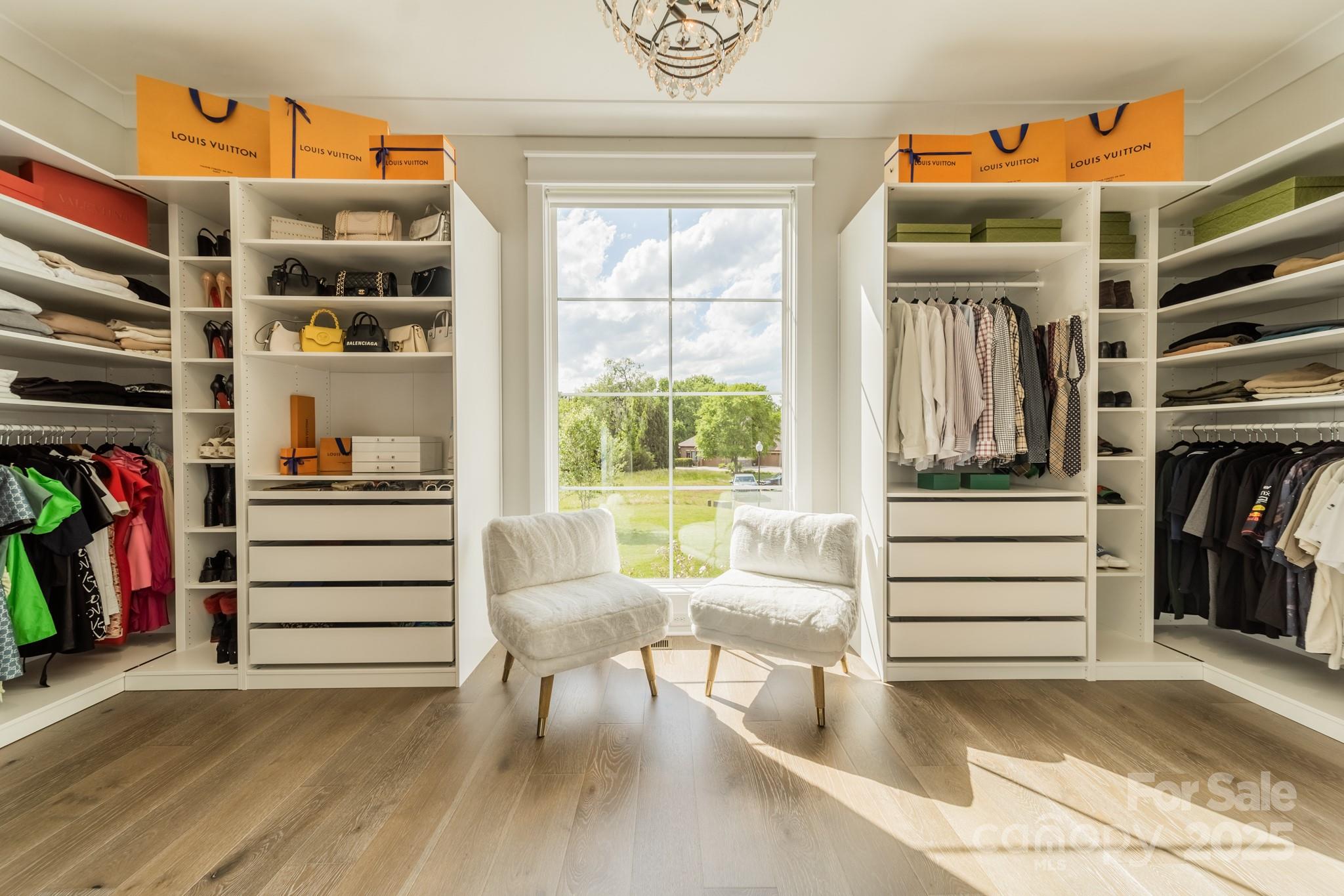 8102 Rolling Fields Road — Charlotte