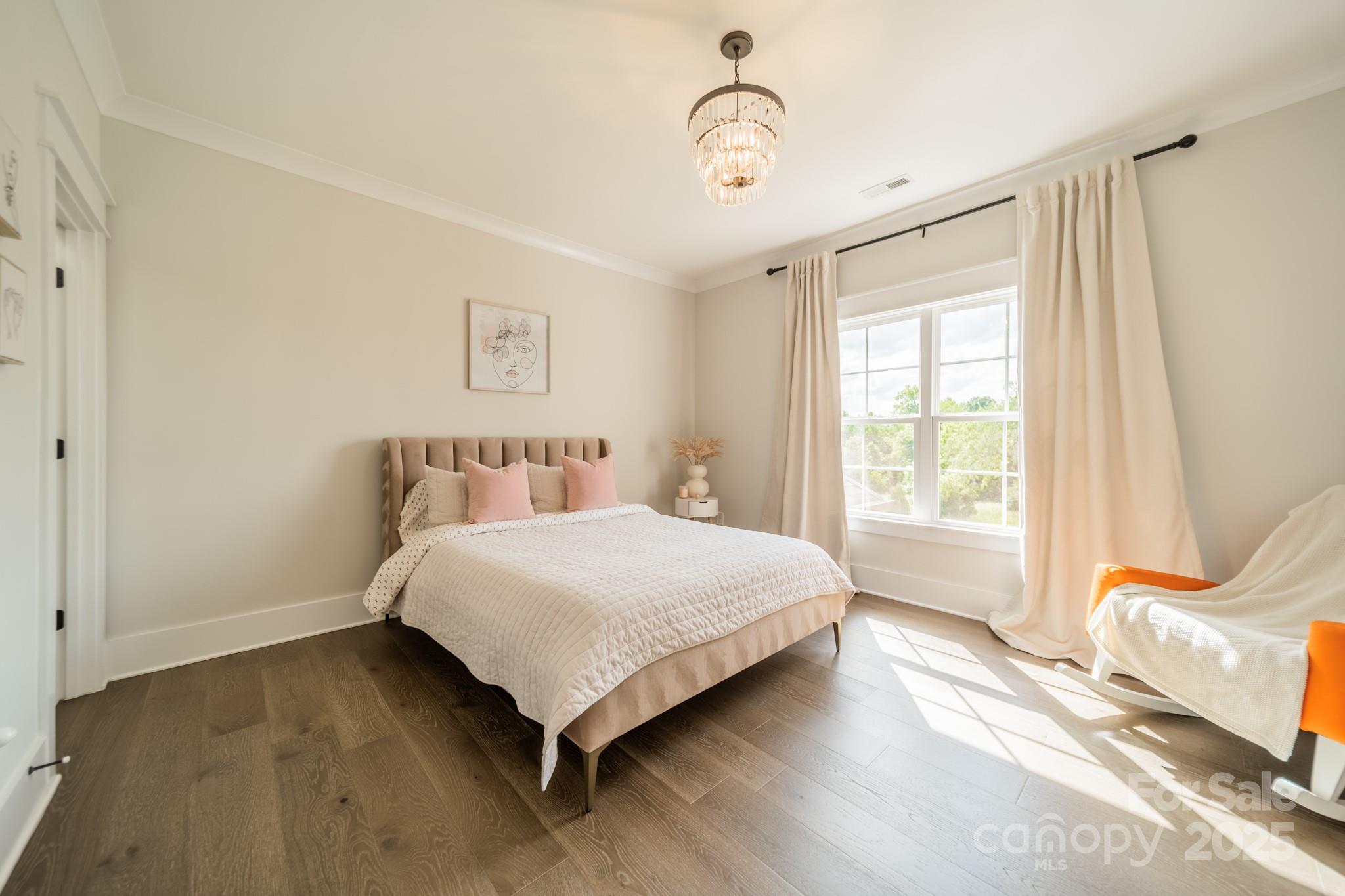 8102 Rolling Fields Road — Charlotte