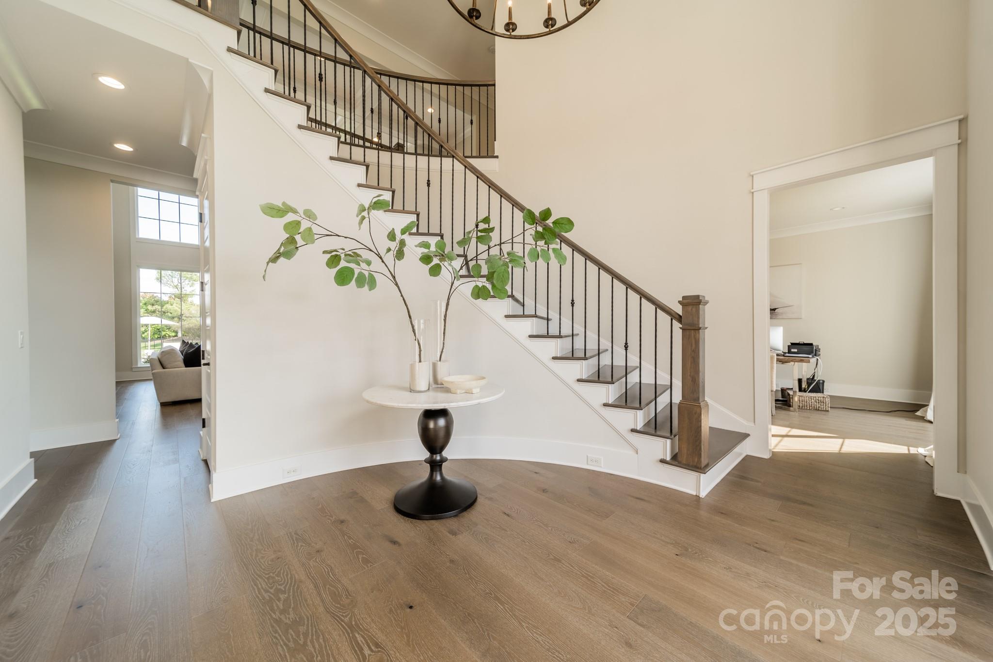 8102 Rolling Fields Road — Charlotte