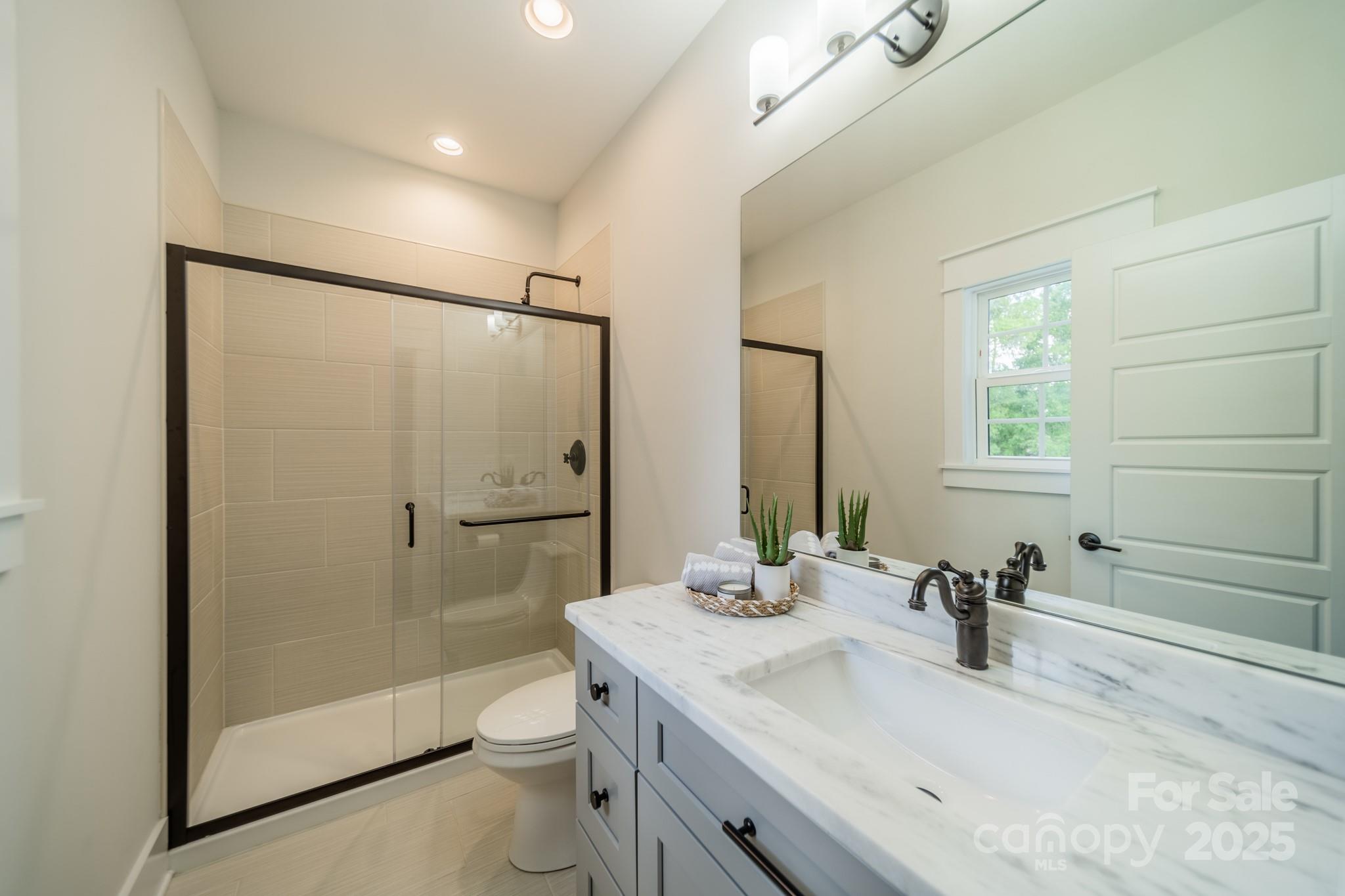 8102 Rolling Fields Road — Charlotte