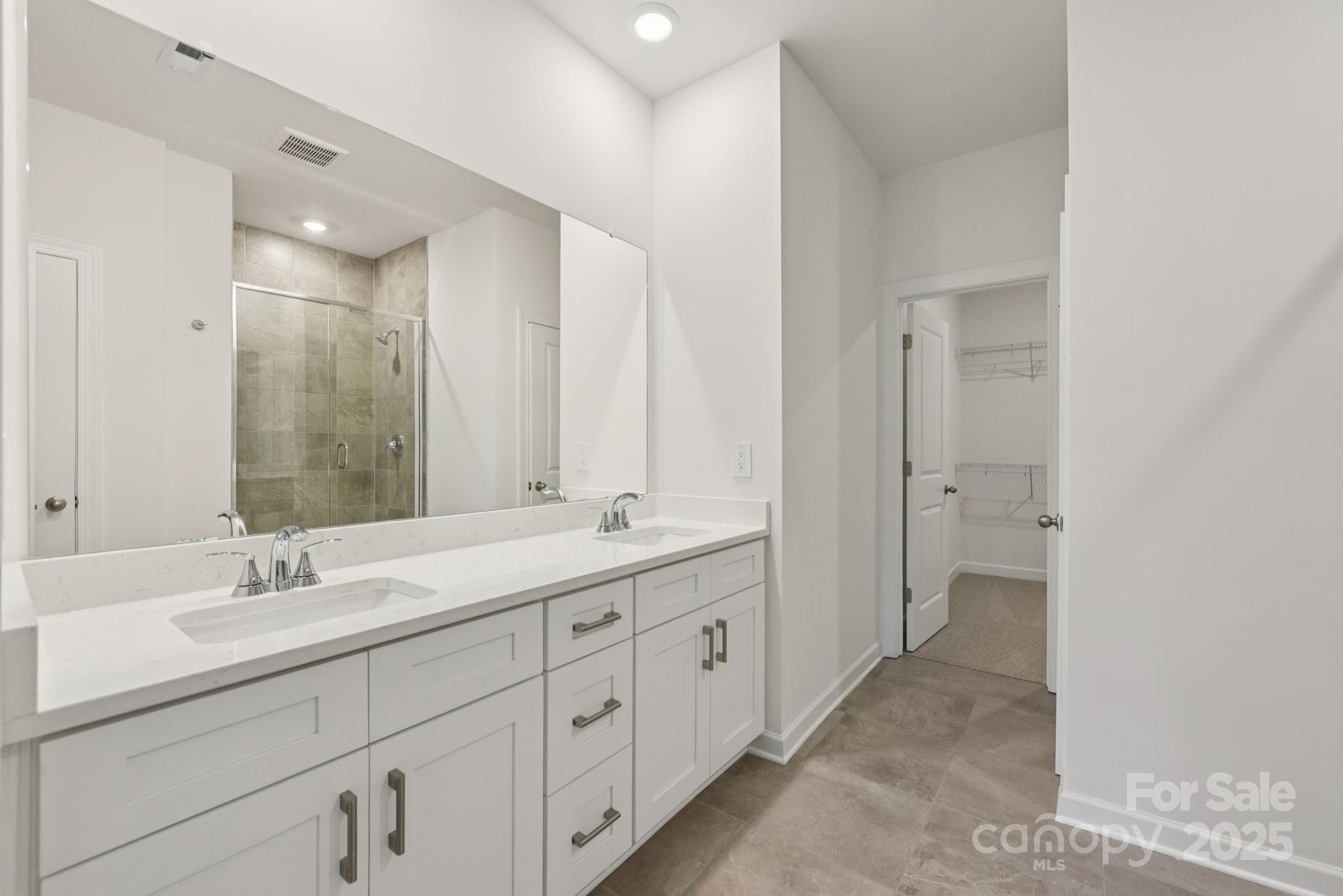 712 Palmer Pendleton Way — York