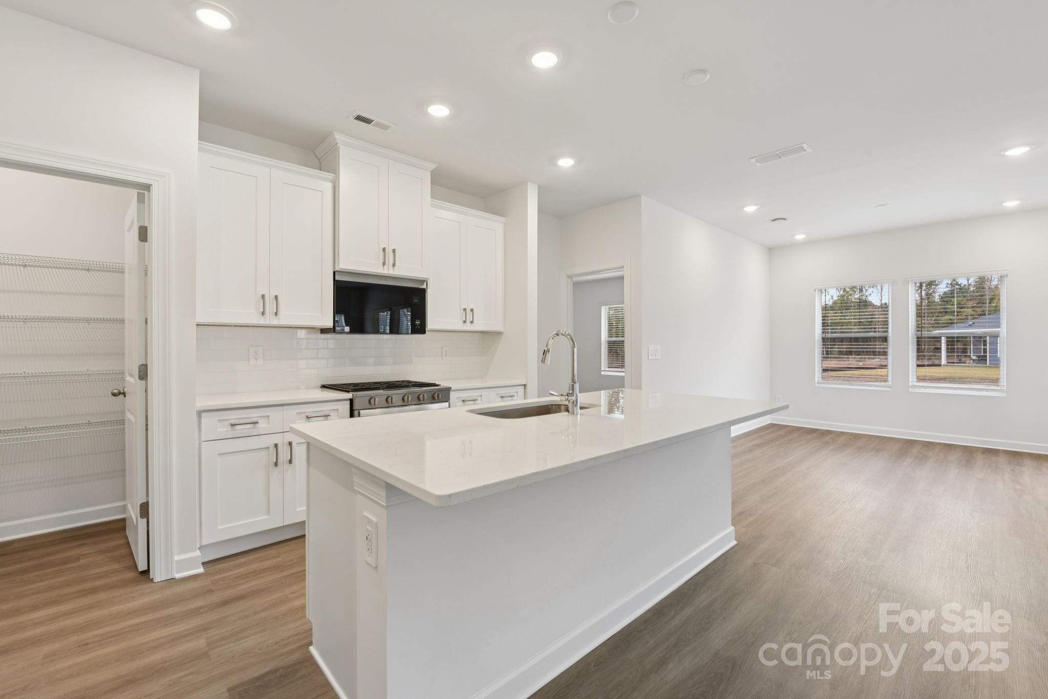 712 Palmer Pendleton Way — York