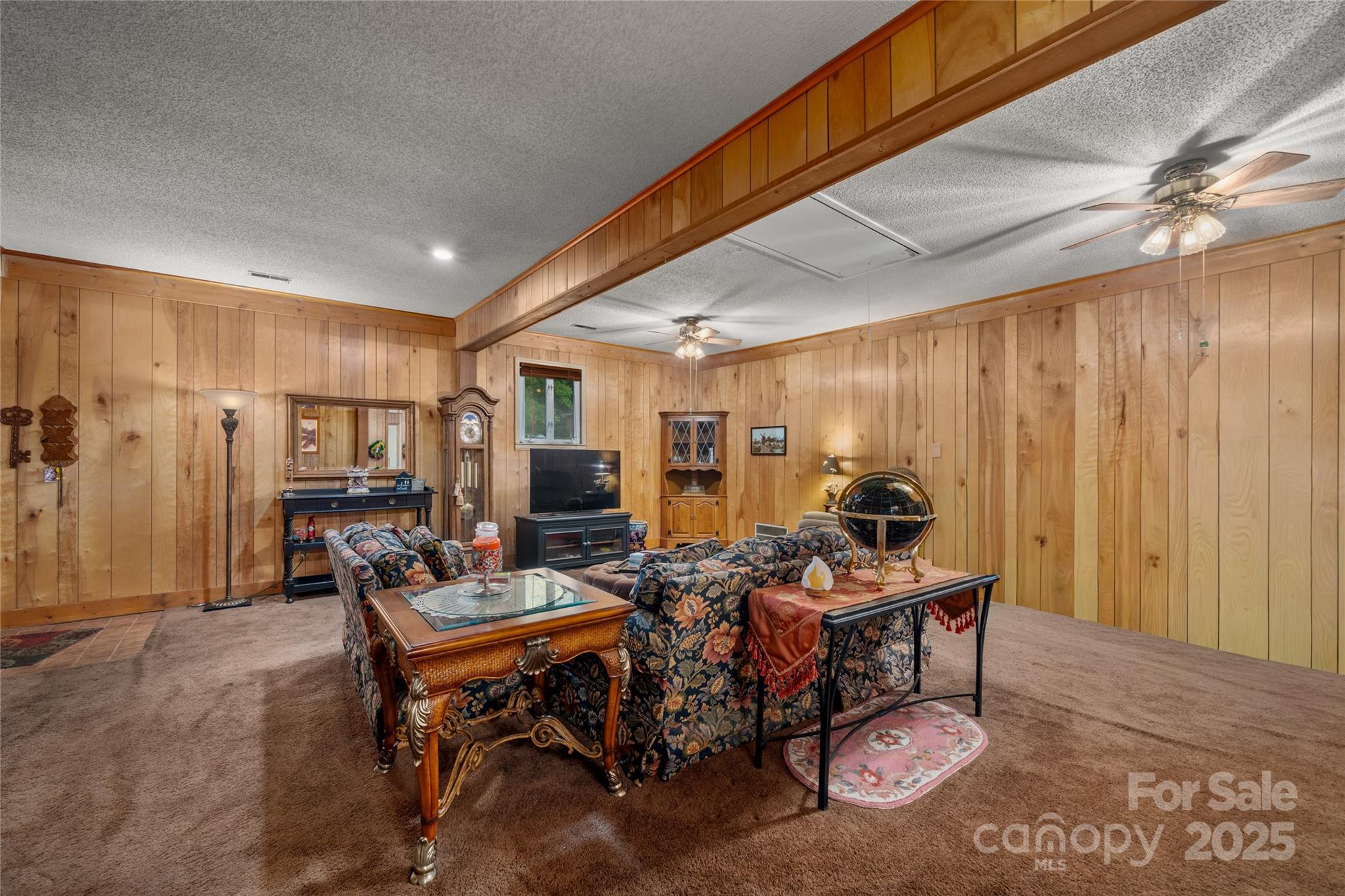 335 Lake Circle Drive — Hendersonville