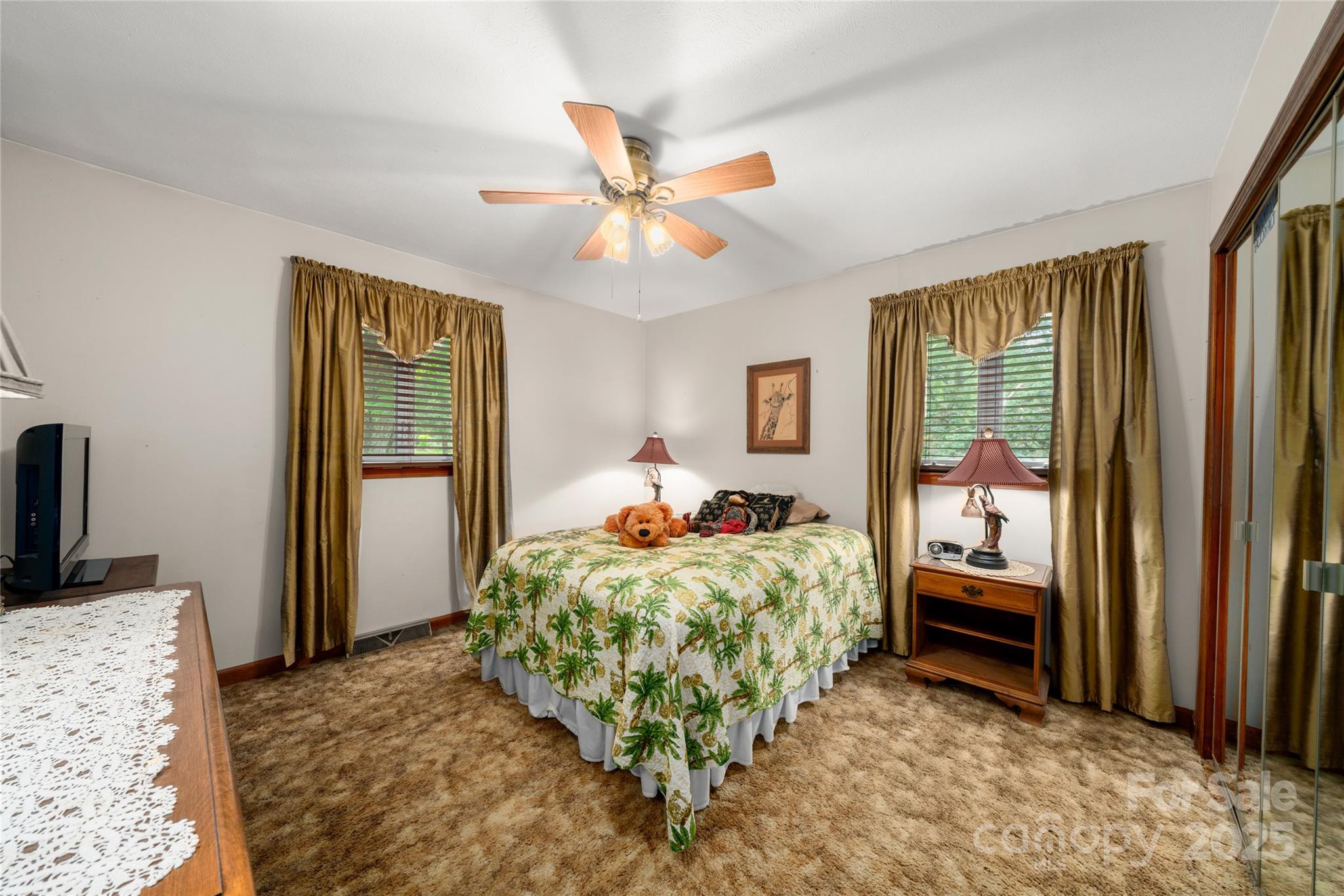 335 Lake Circle Drive — Hendersonville