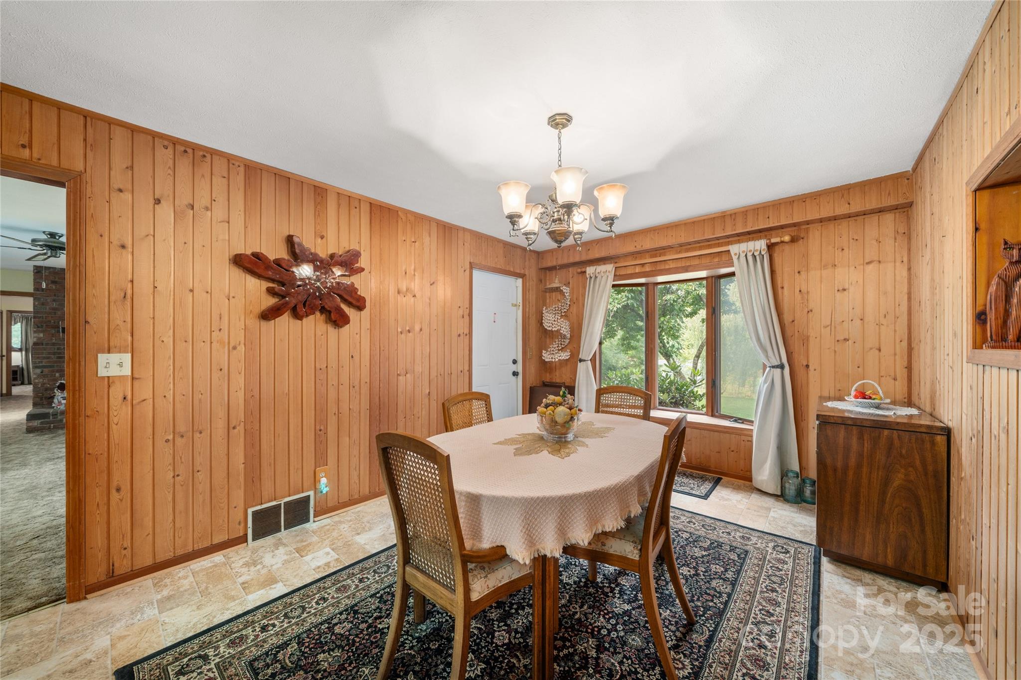 335 Lake Circle Drive — Hendersonville